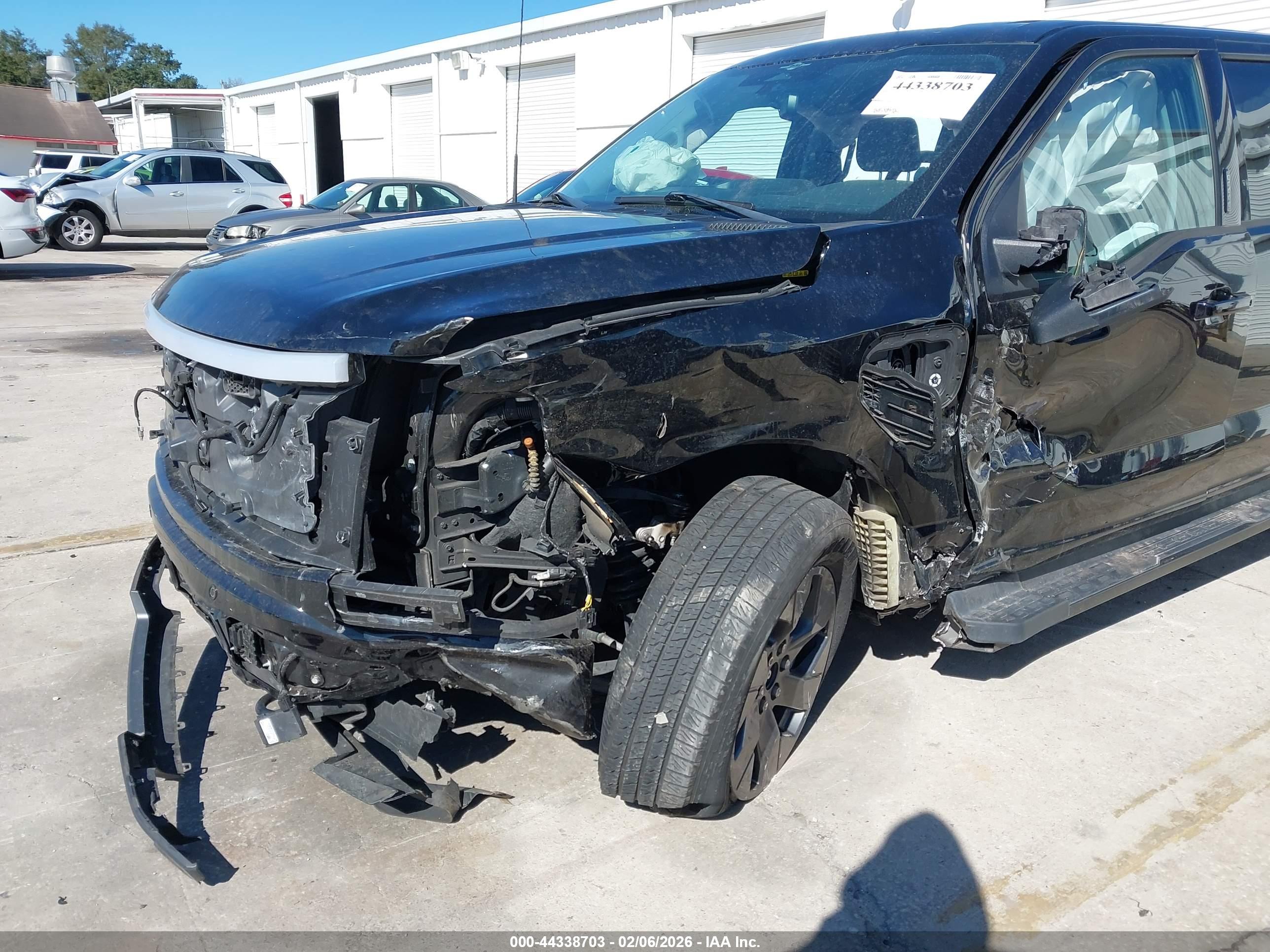 FORD F-150 image 6