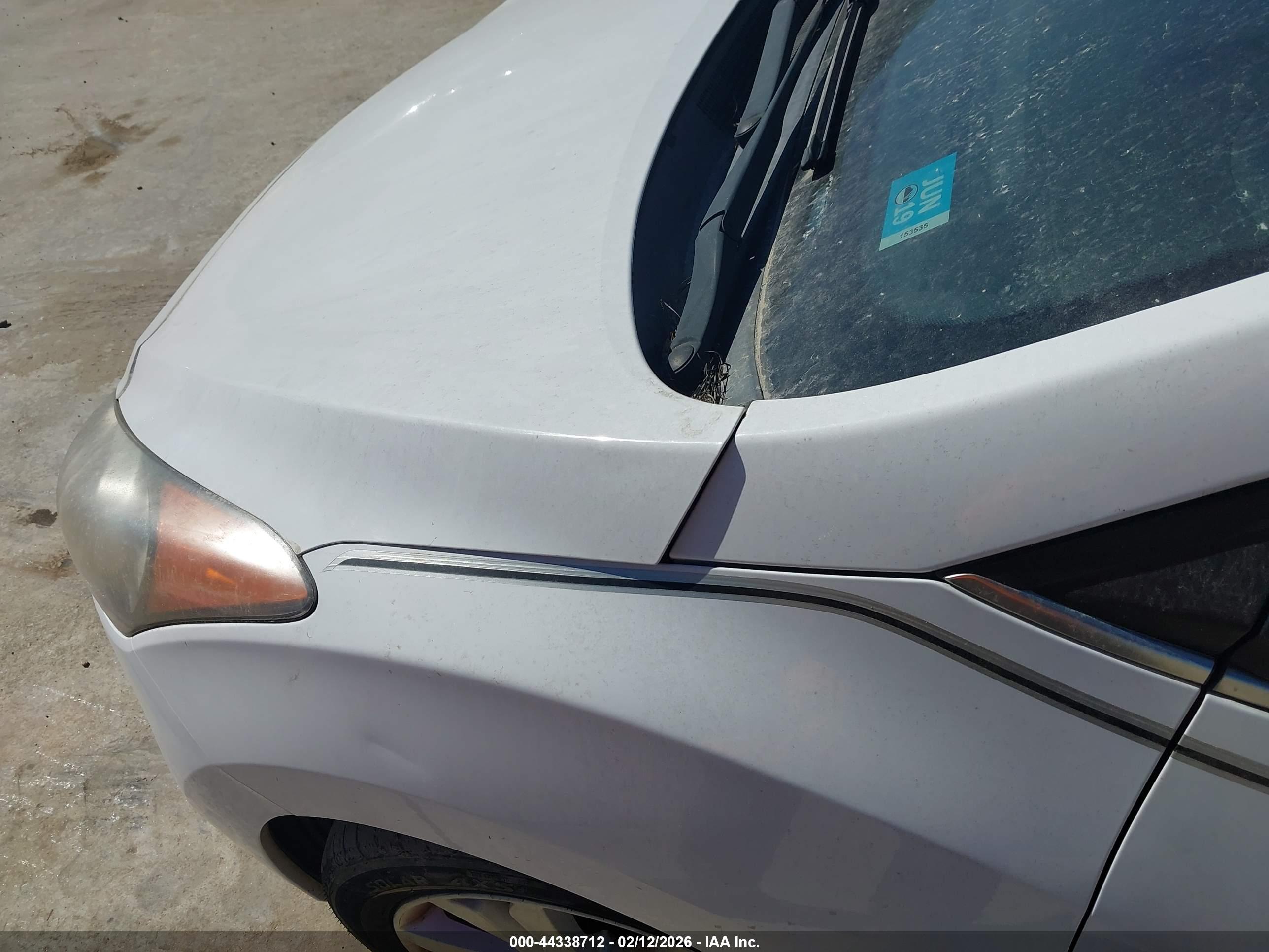 HYUNDAI ELANTRA image 6