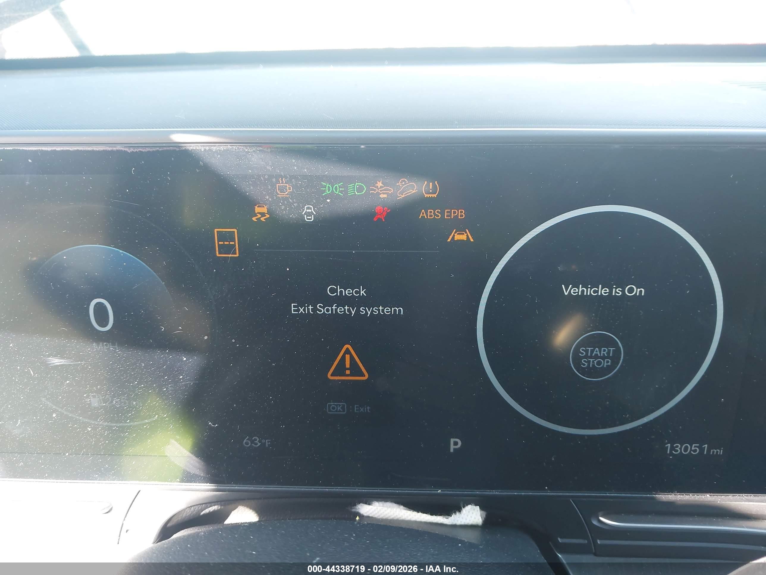 HYUNDAI KONA image 7