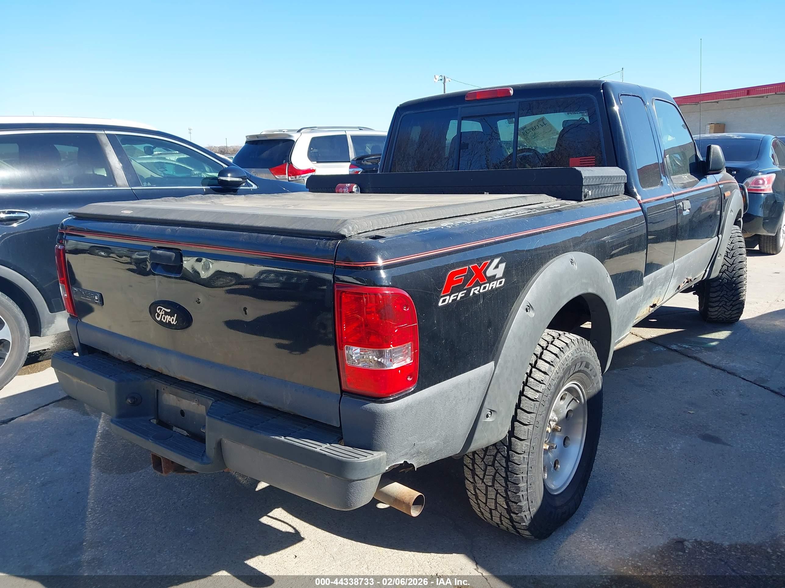 FORD RANGER image 4