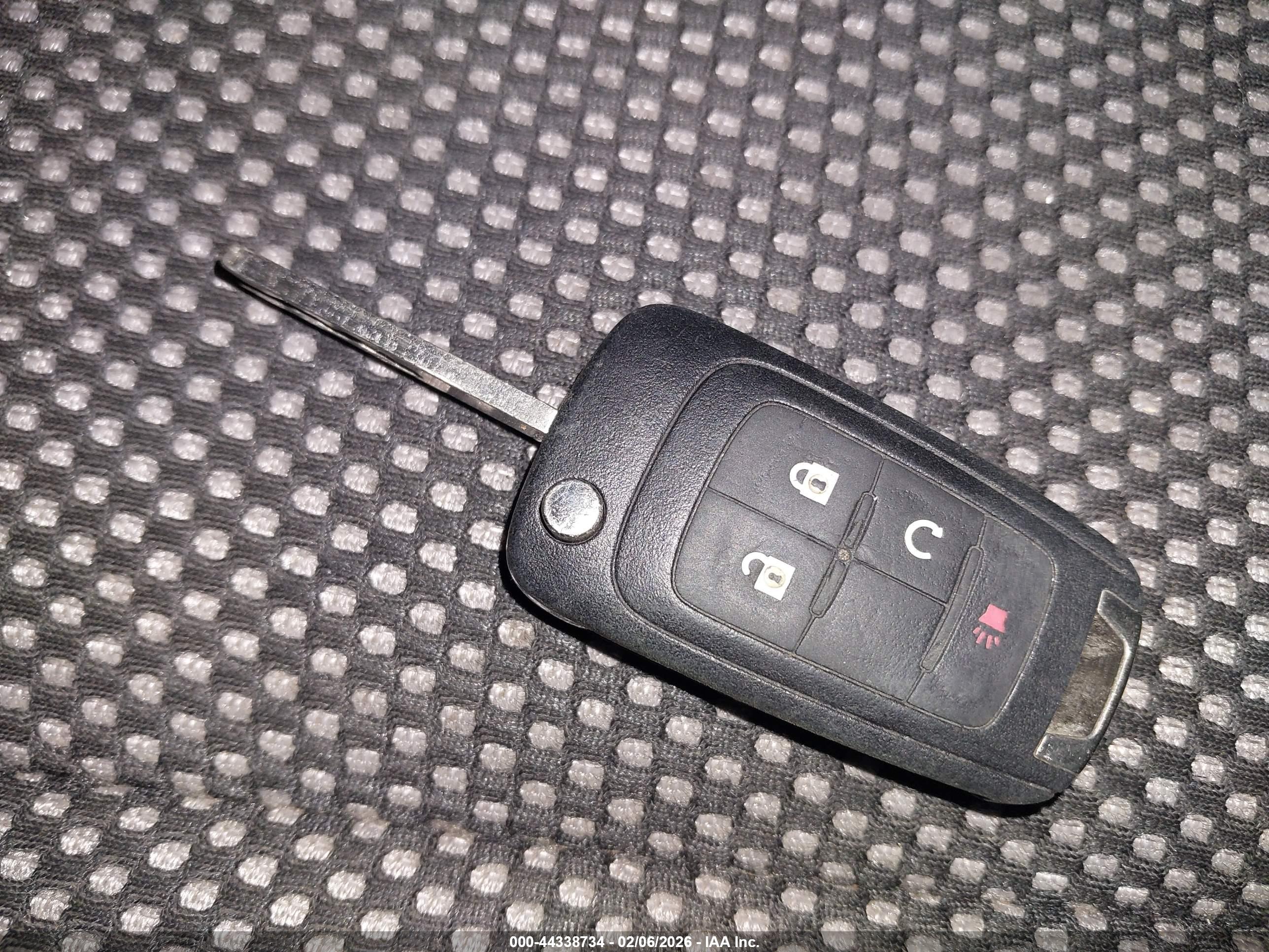 GMC TERRAIN image 11