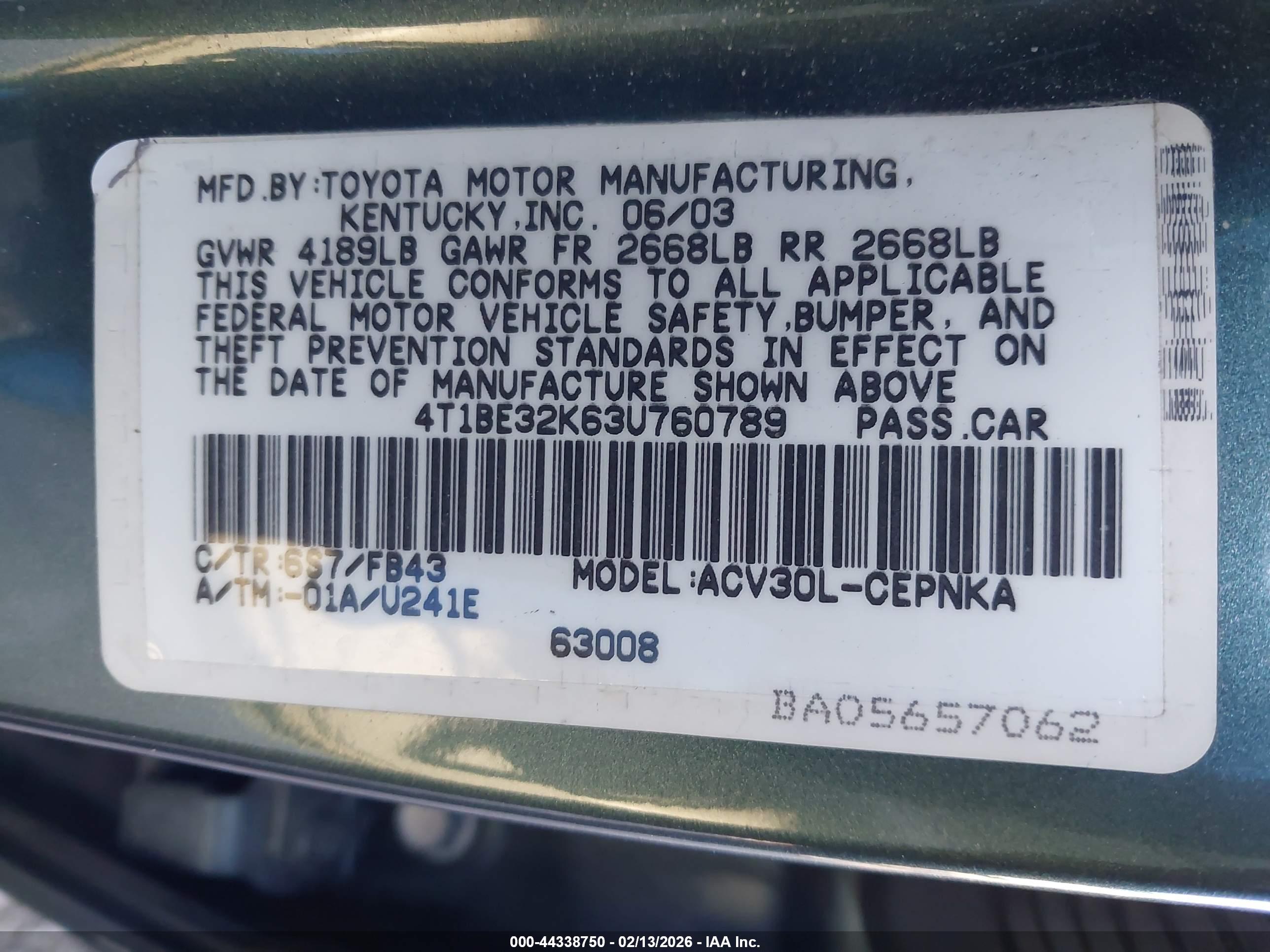 TOYOTA CAMRY image 9