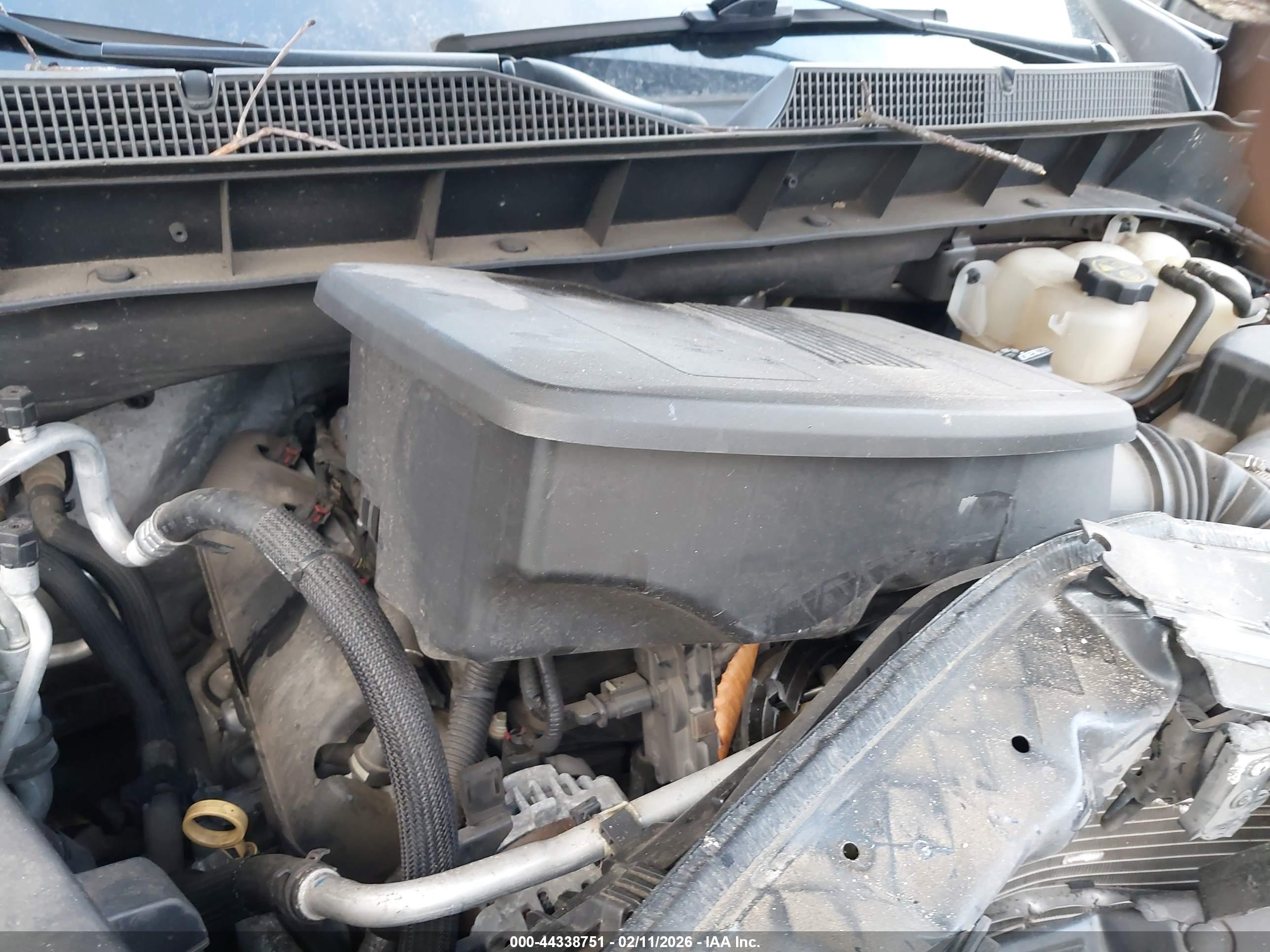 CHEVROLET SILVERADO image 10