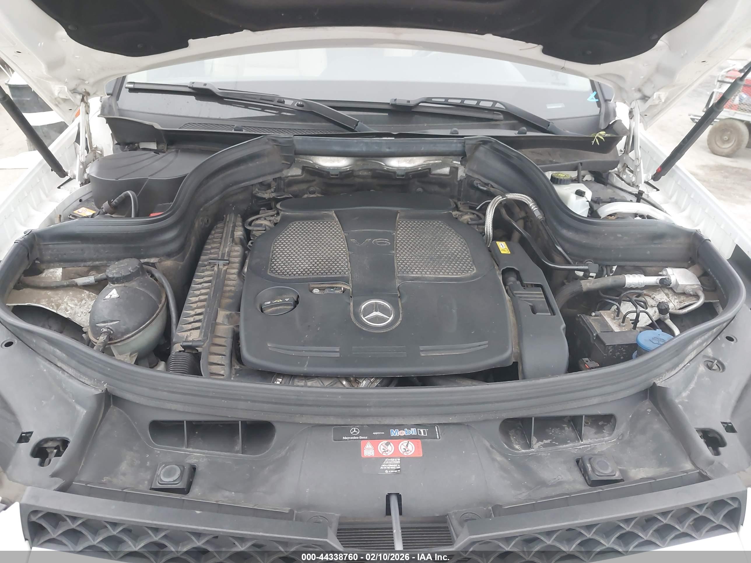 MERCEDES-BENZ GLK image 10