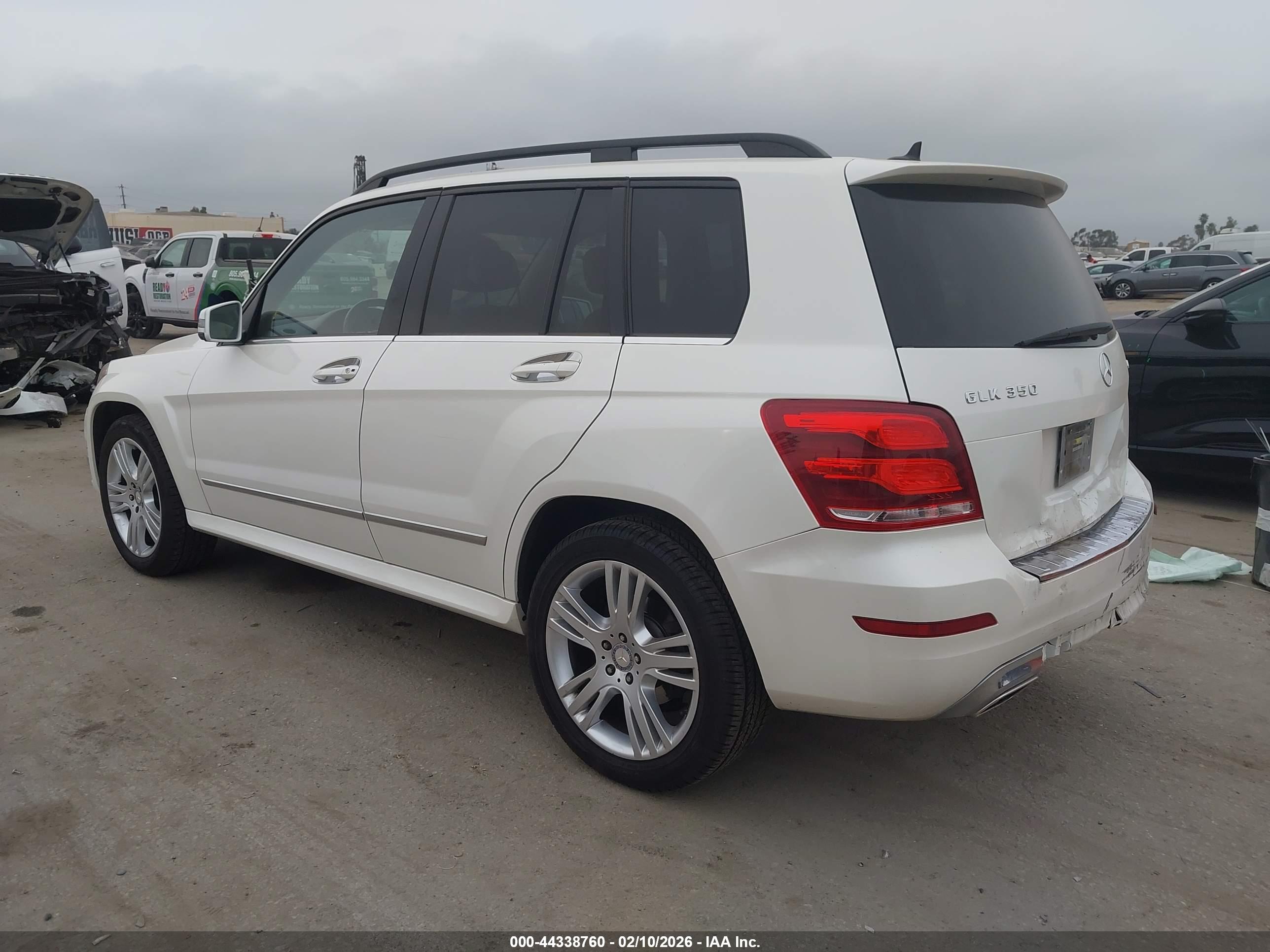 MERCEDES-BENZ GLK image 3