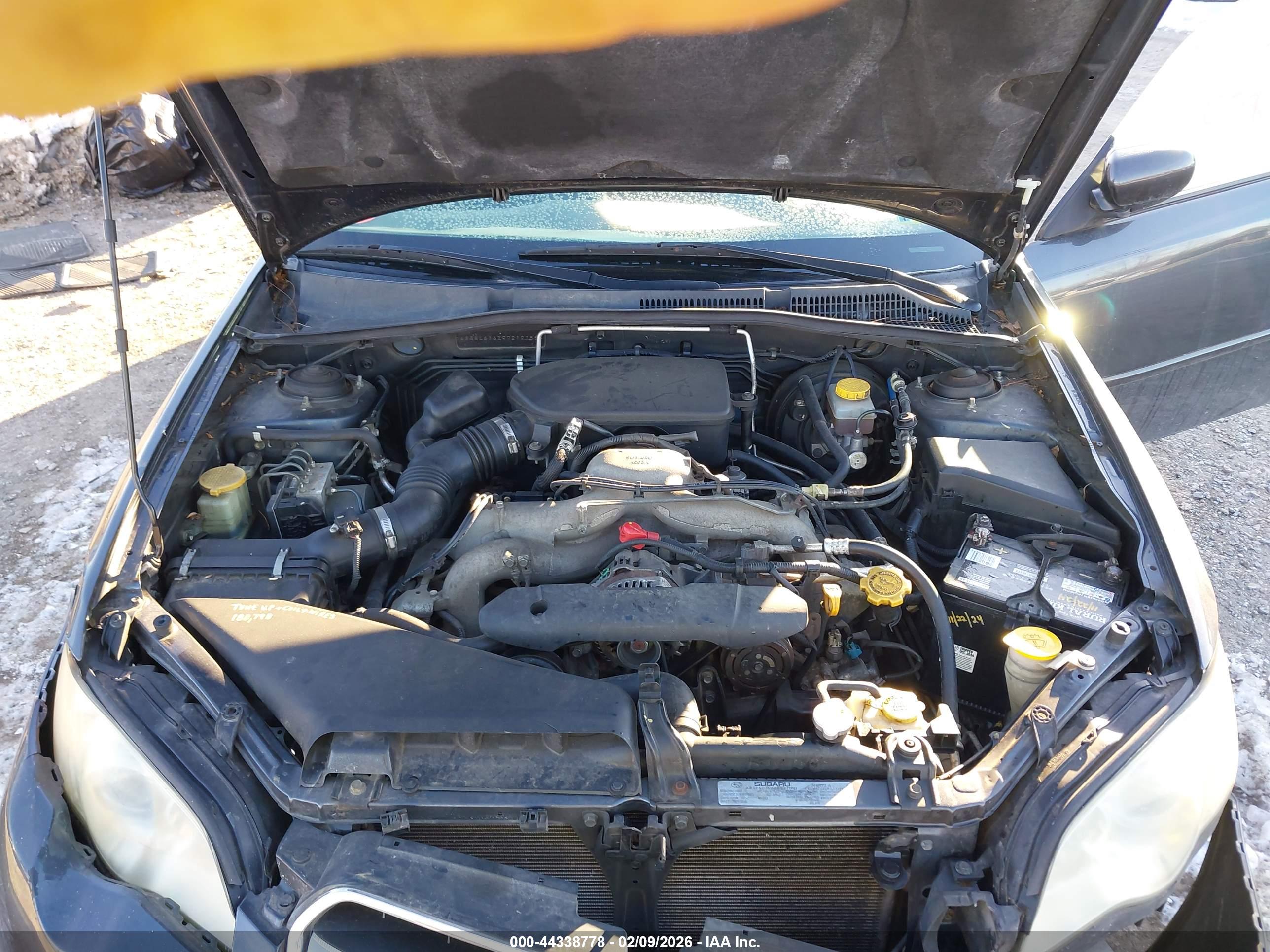 SUBARU LEGACY image 10