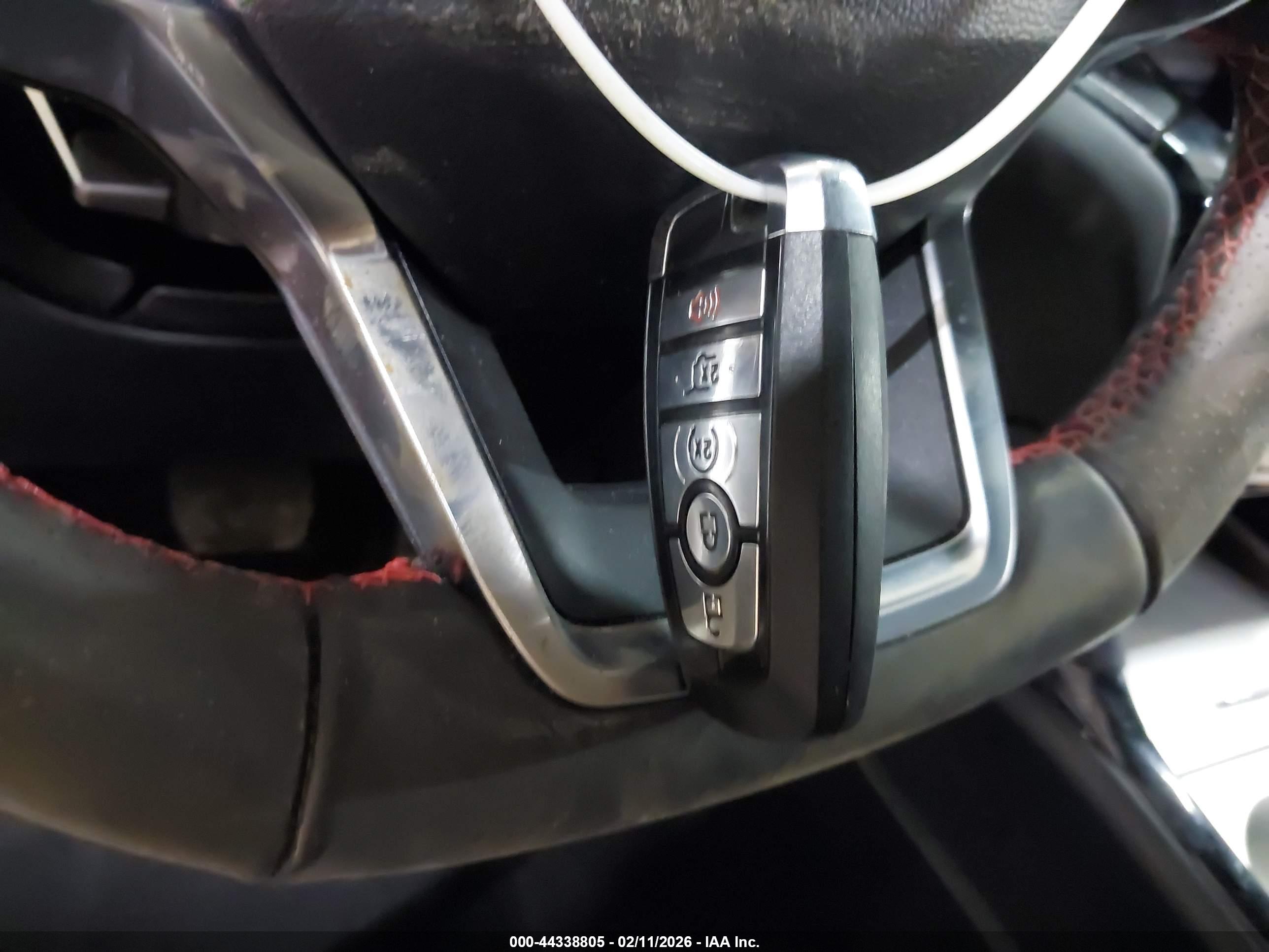 FORD EXPLORER image 11