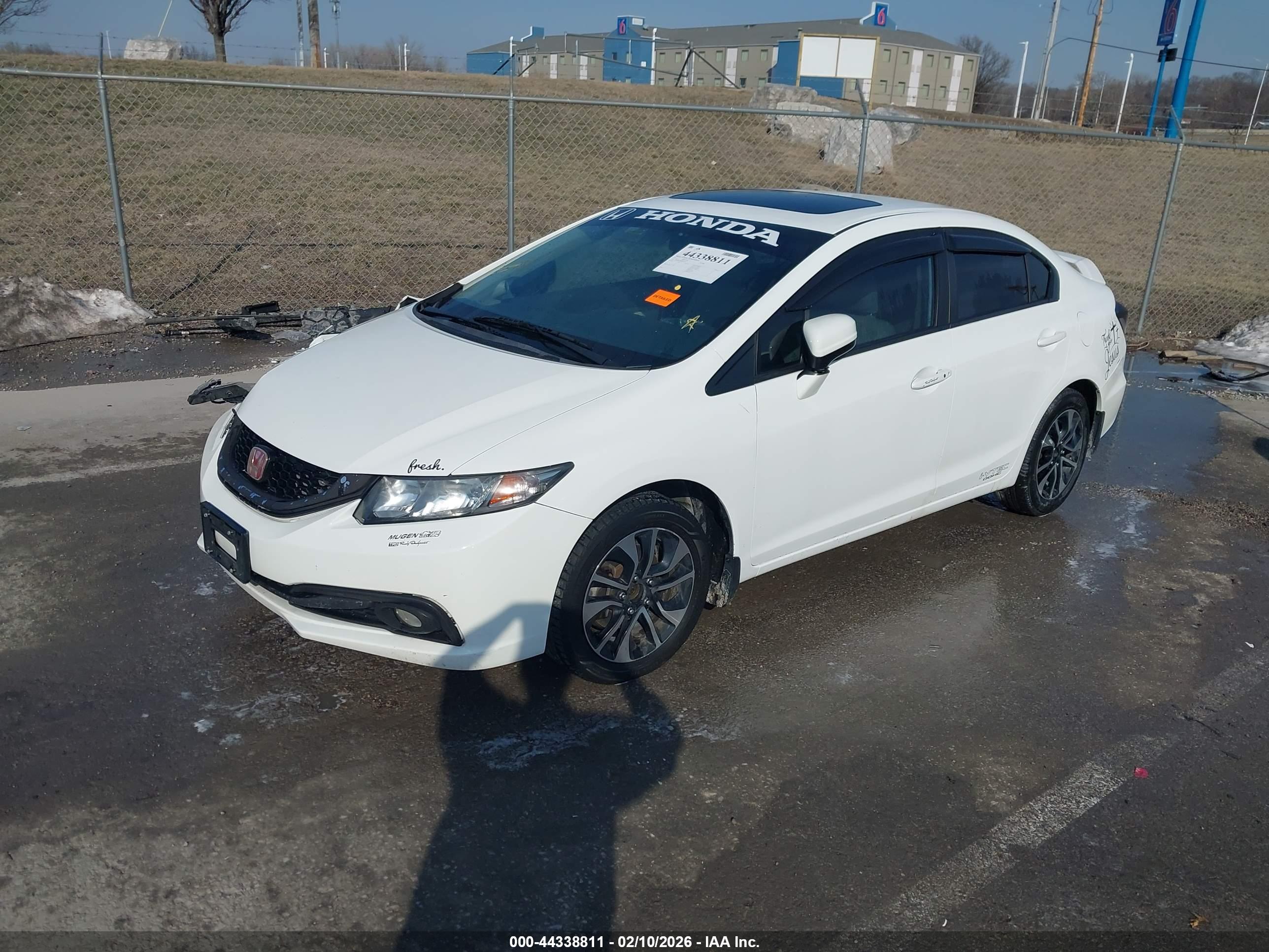 HONDA CIVIC image 2