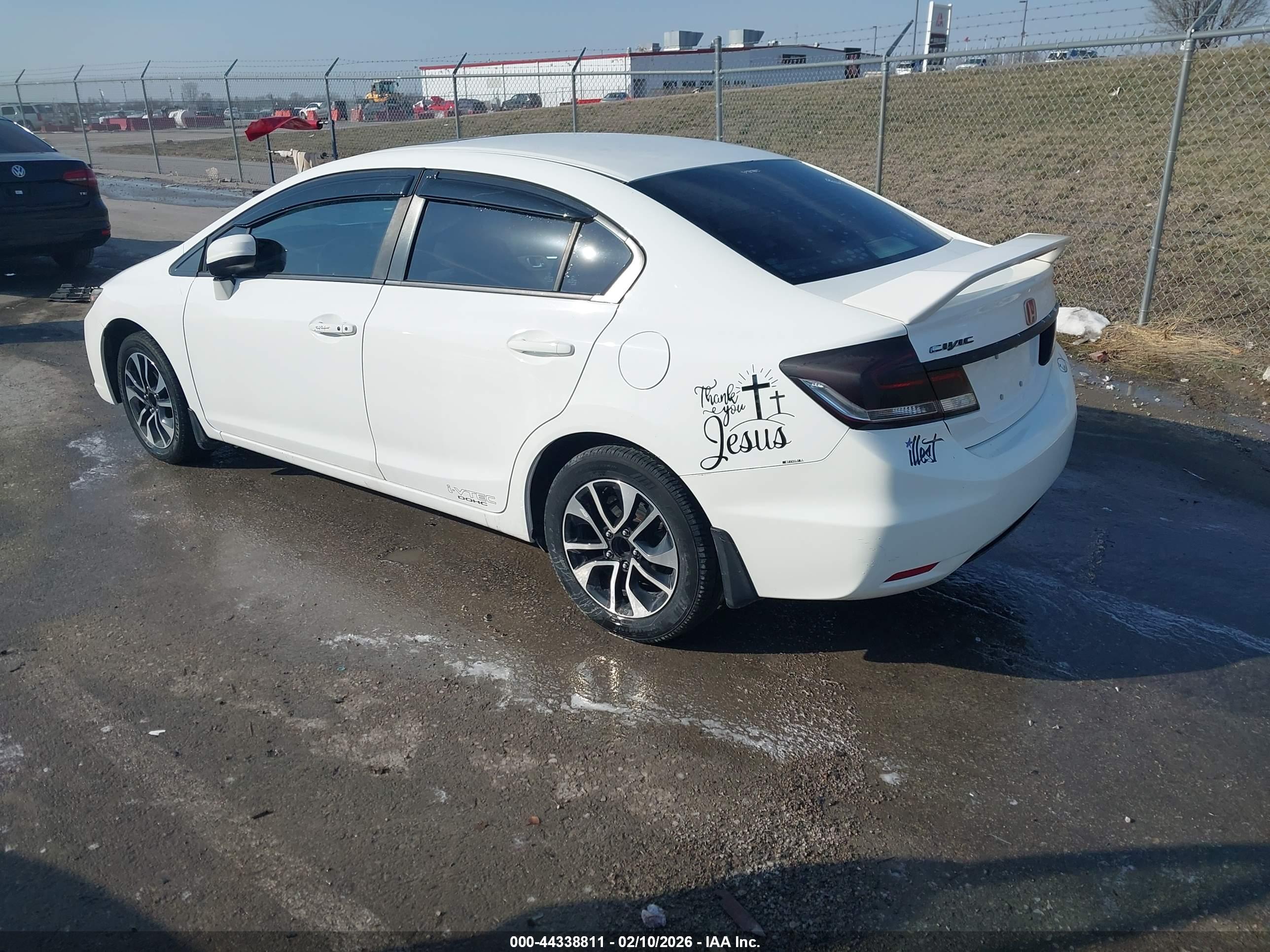 HONDA CIVIC image 3