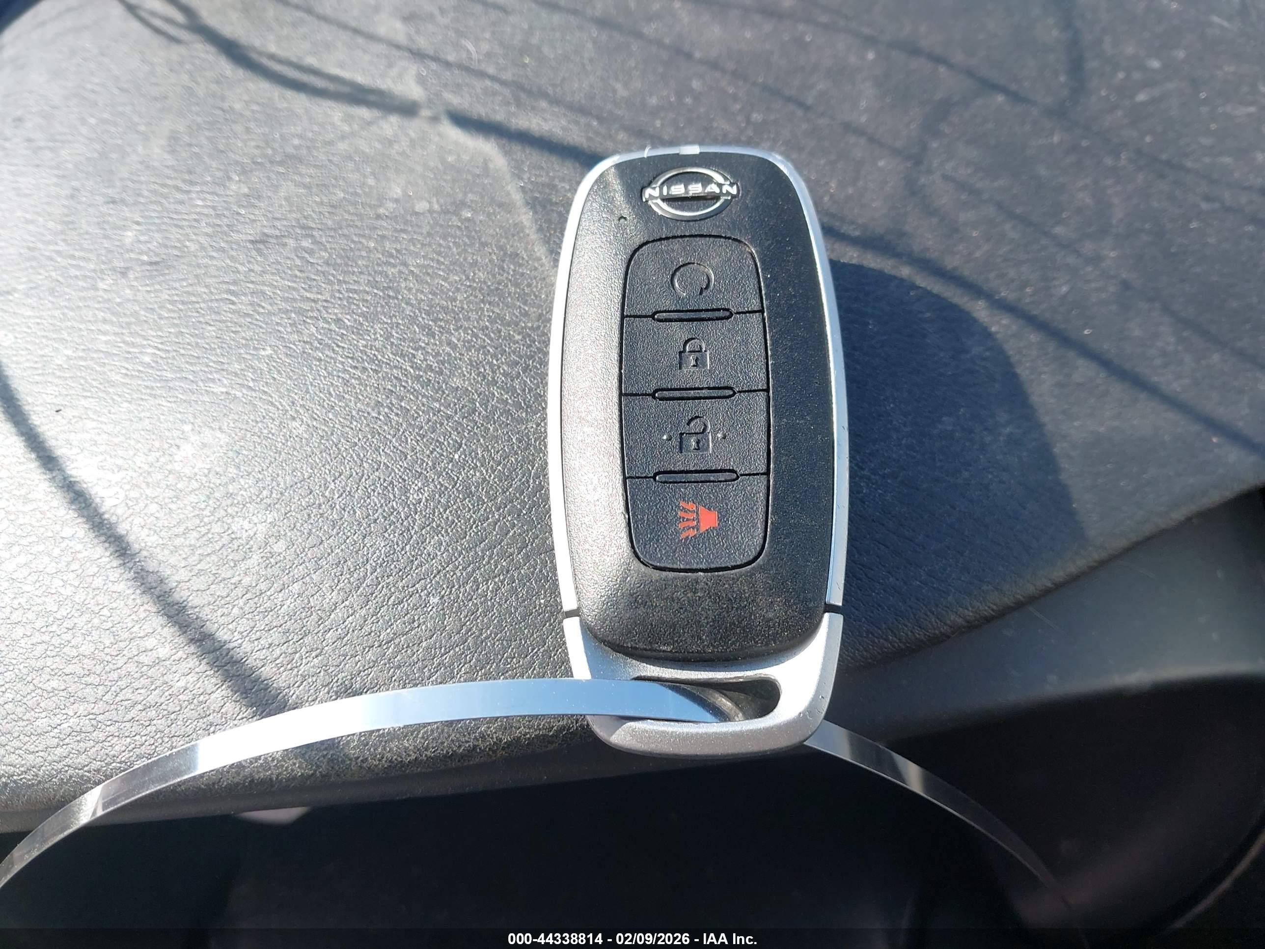 NISSAN KICKS image 11