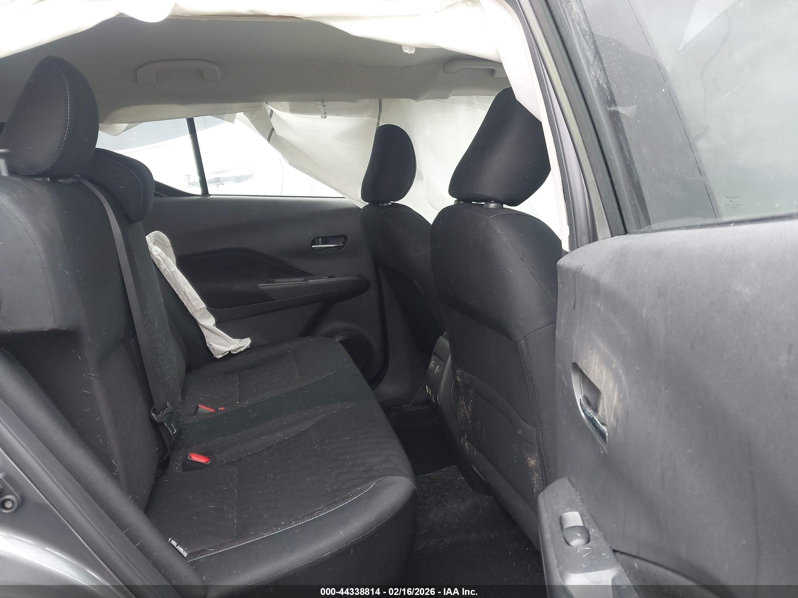 NISSAN KICKS image 8
