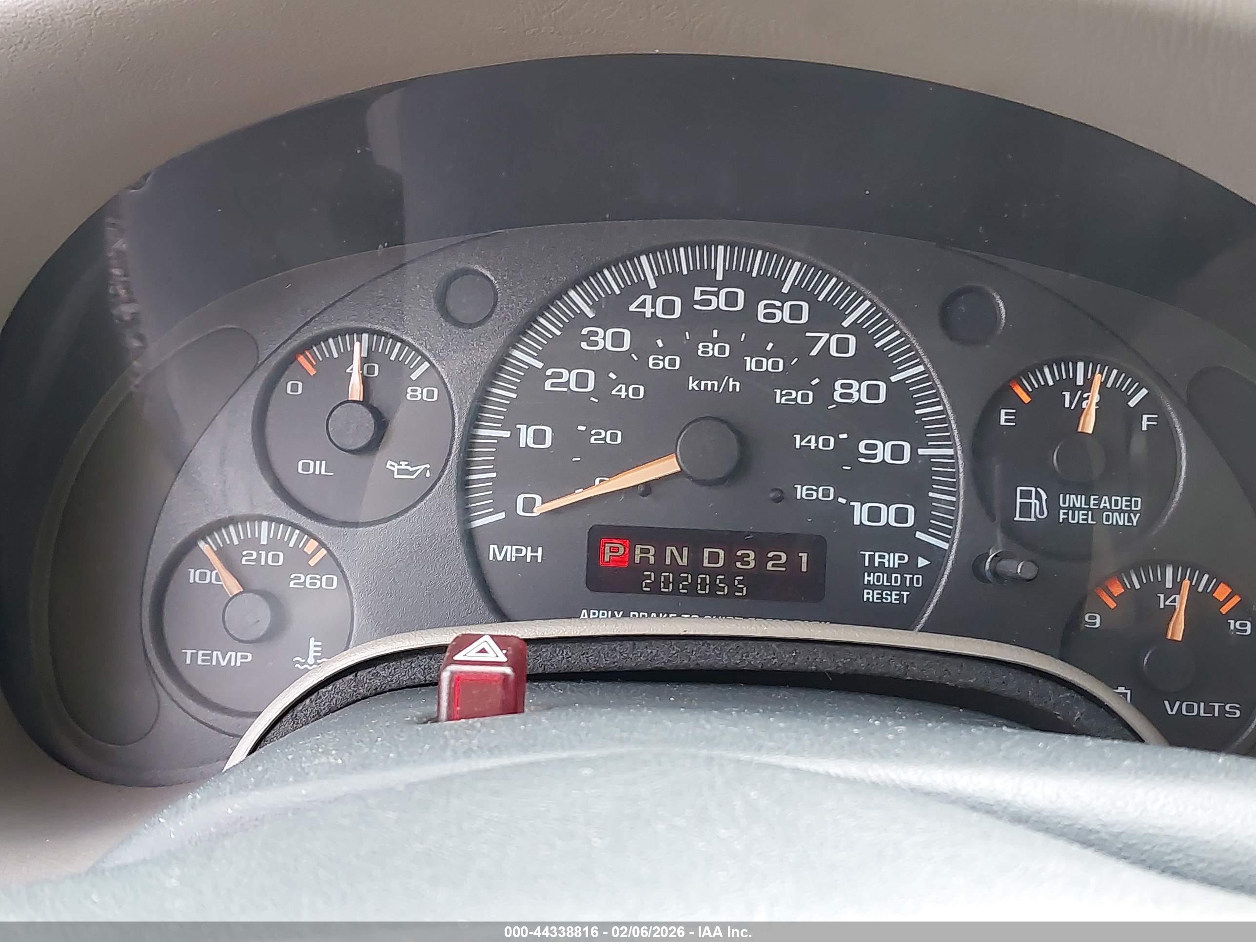 CHEVROLET ASTRO image 7