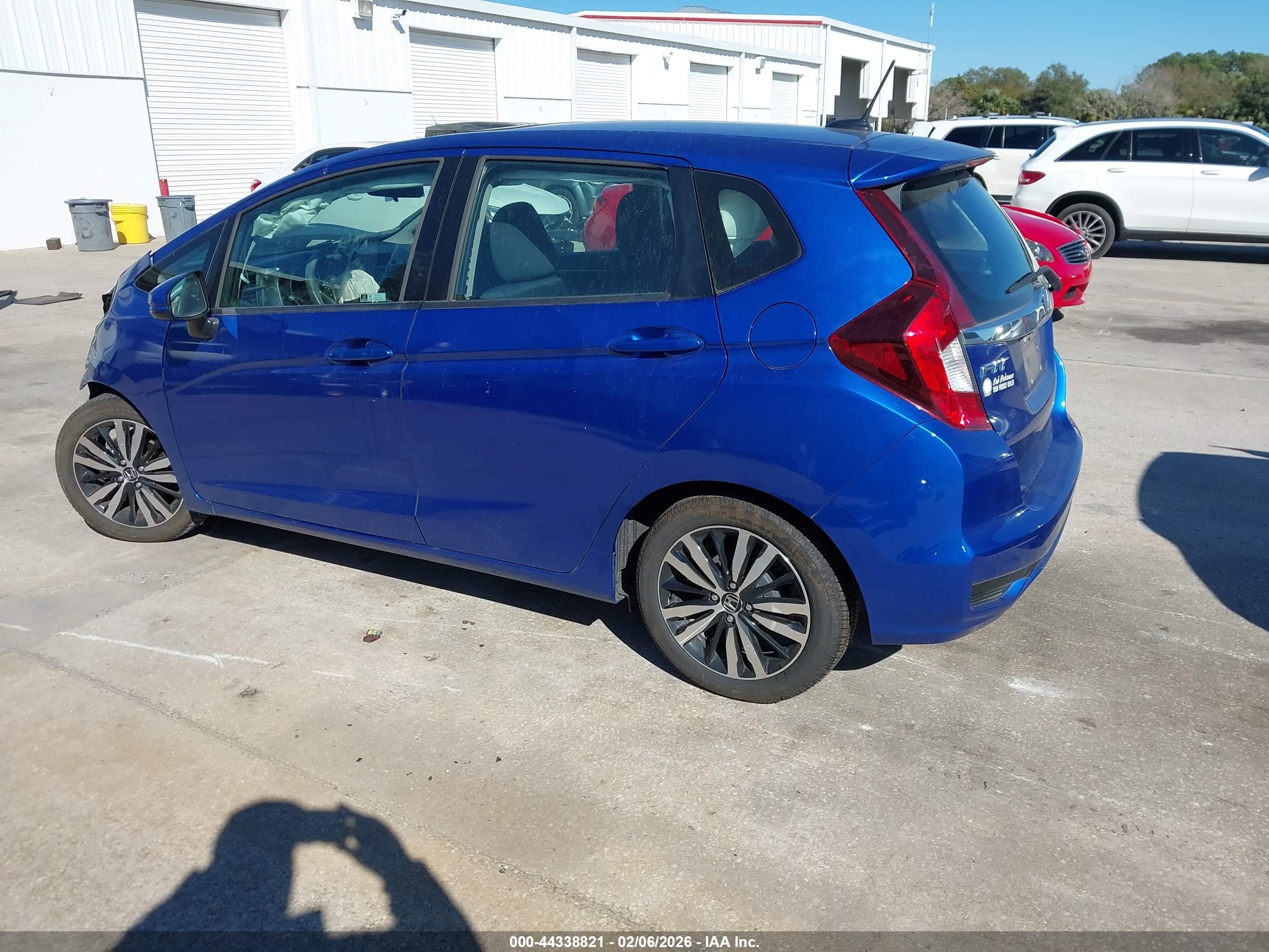 HONDA FIT image 3