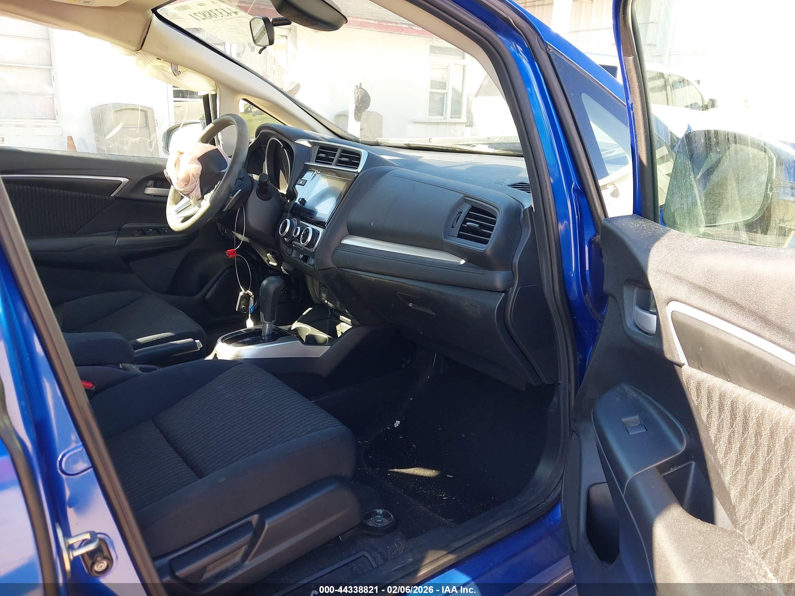 HONDA FIT image 5