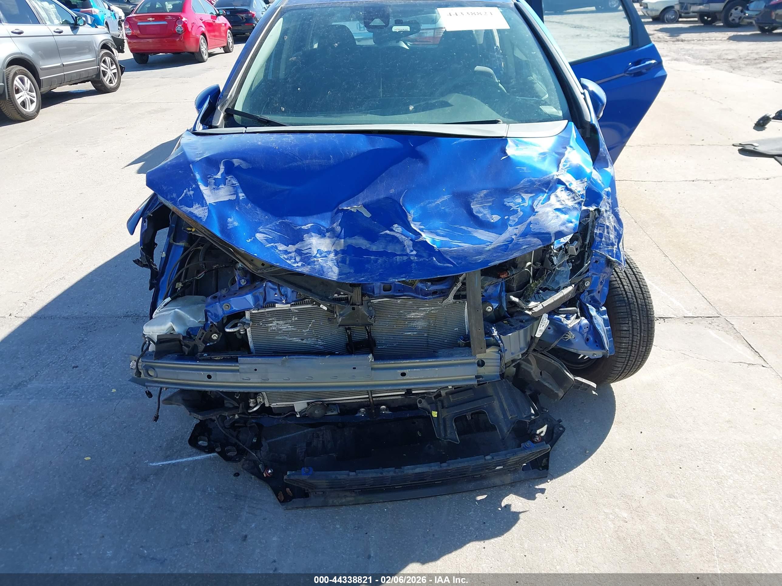 HONDA FIT image 6