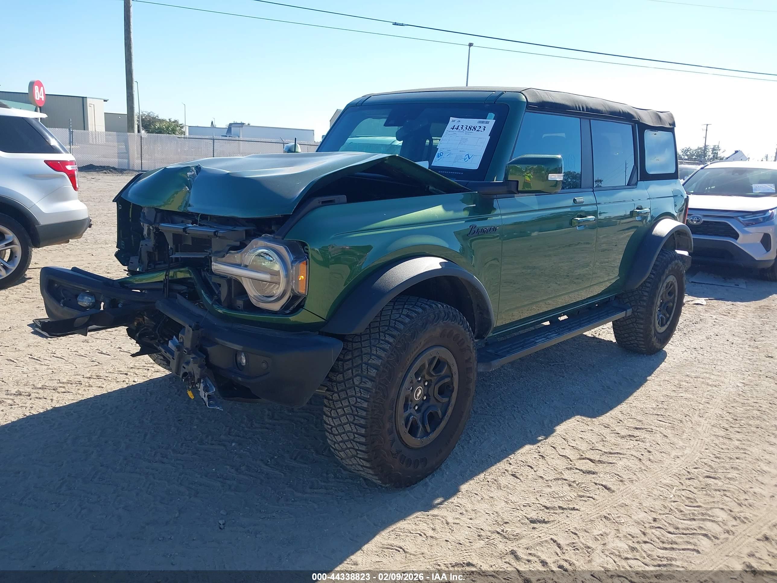 FORD BRONCO image 2