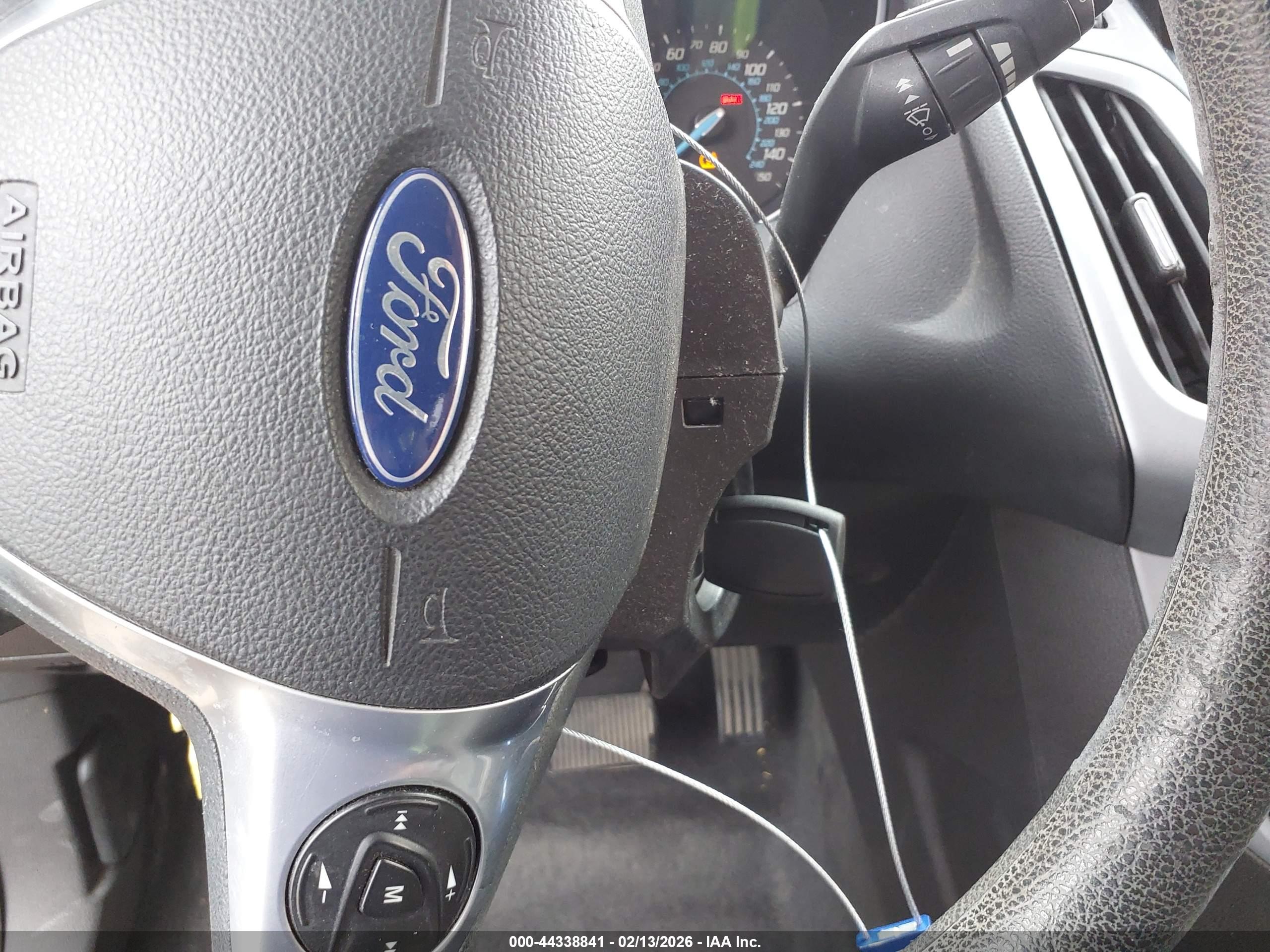 FORD FOCUS image 11