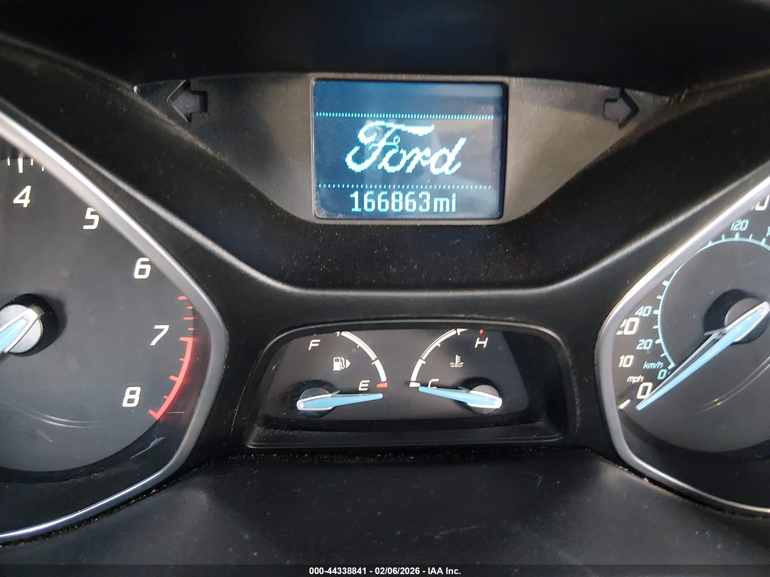 FORD FOCUS image 7