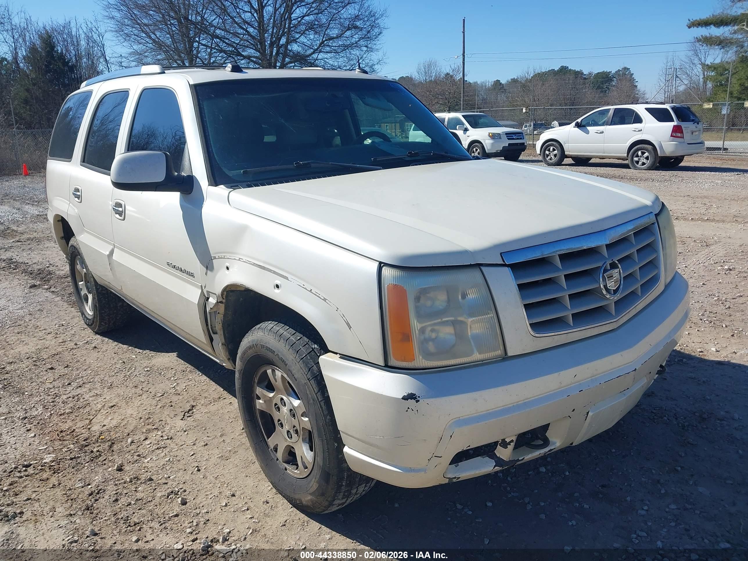 CADILLAC ESCALADE image 6