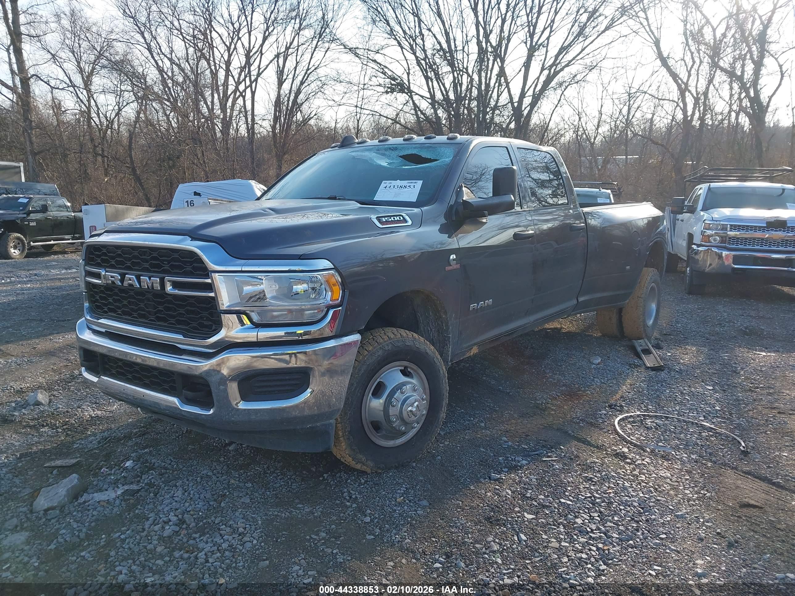 RAM 3500 image 2