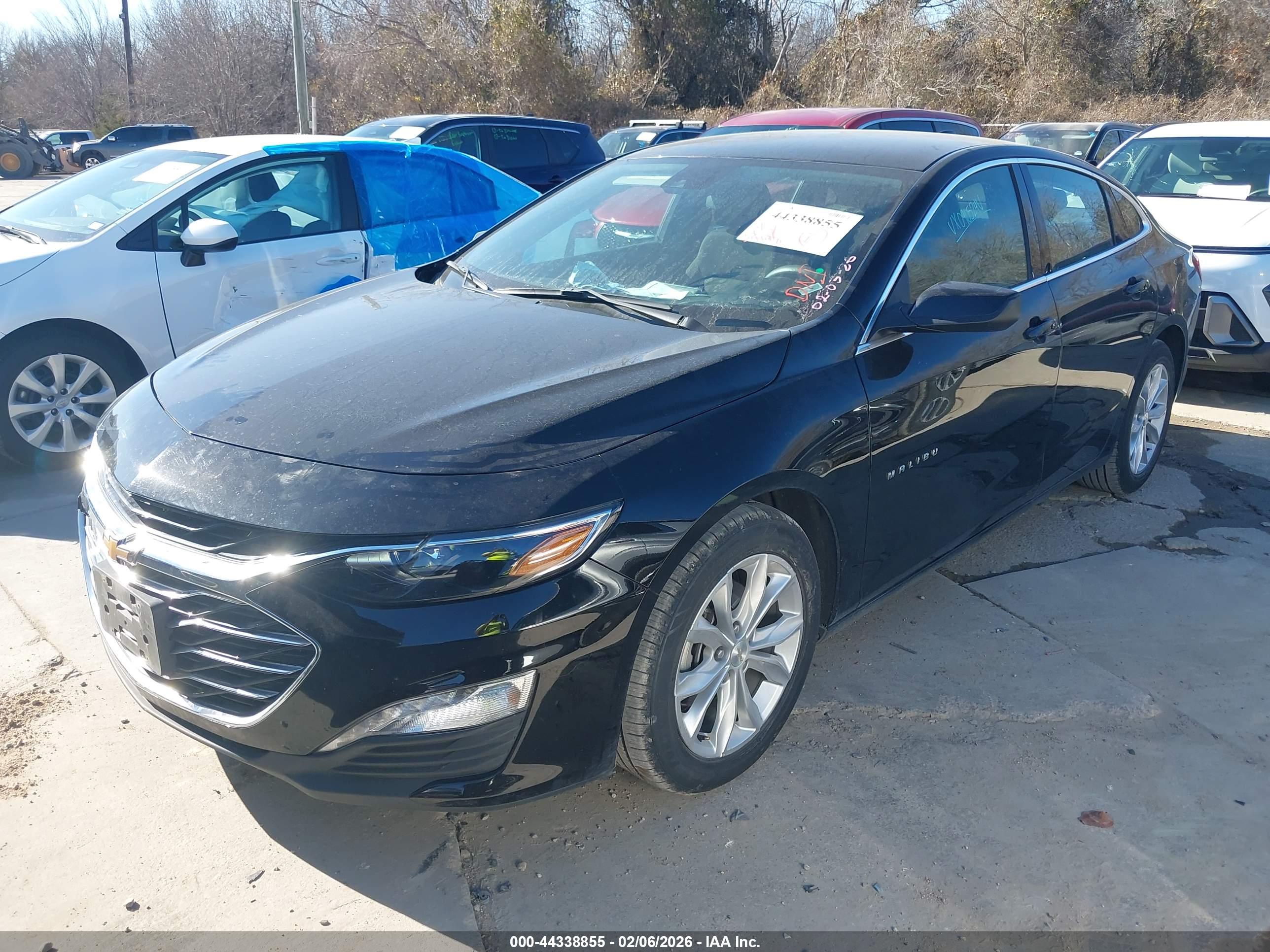 CHEVROLET MALIBU image 2