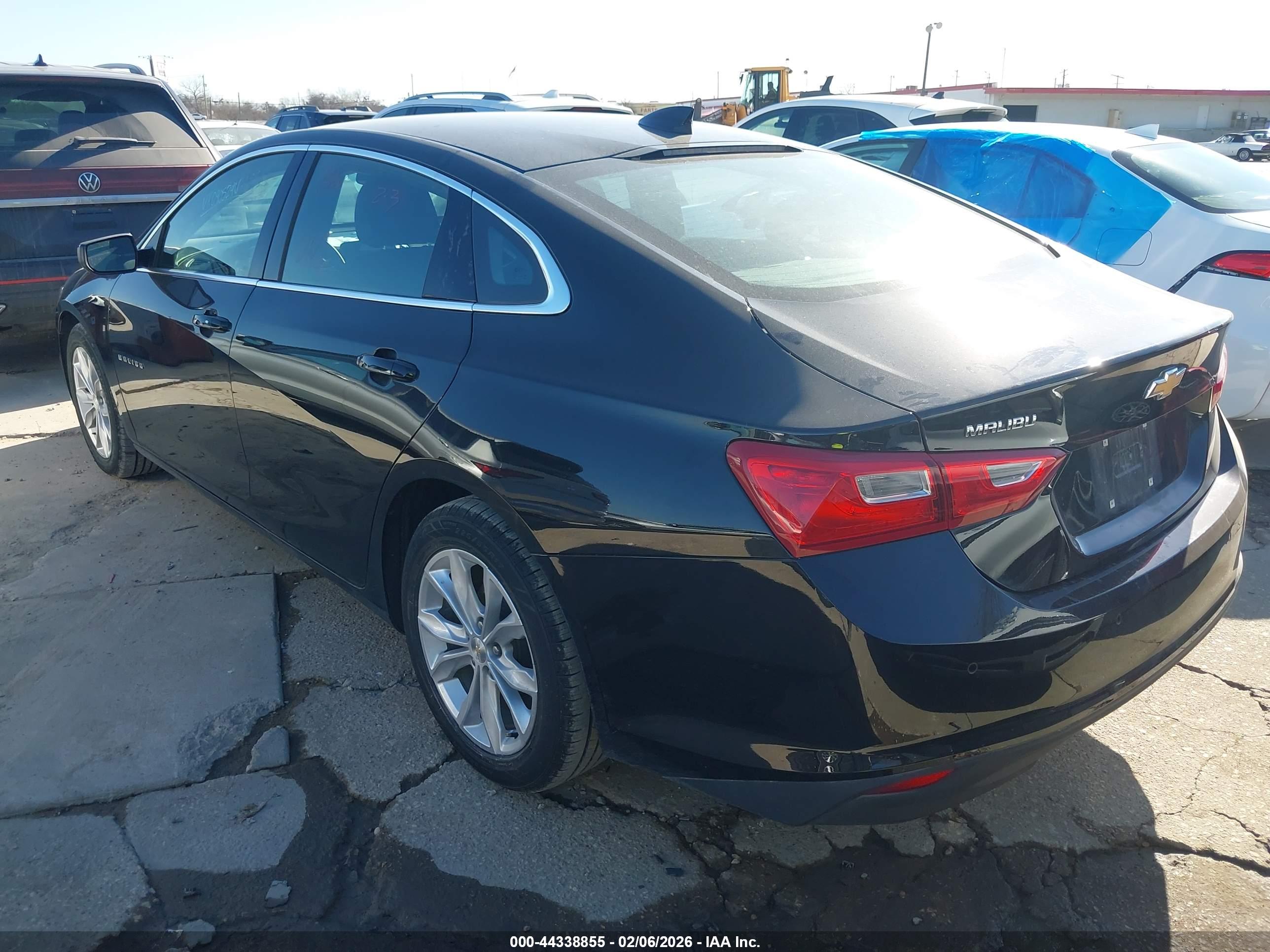 CHEVROLET MALIBU image 3