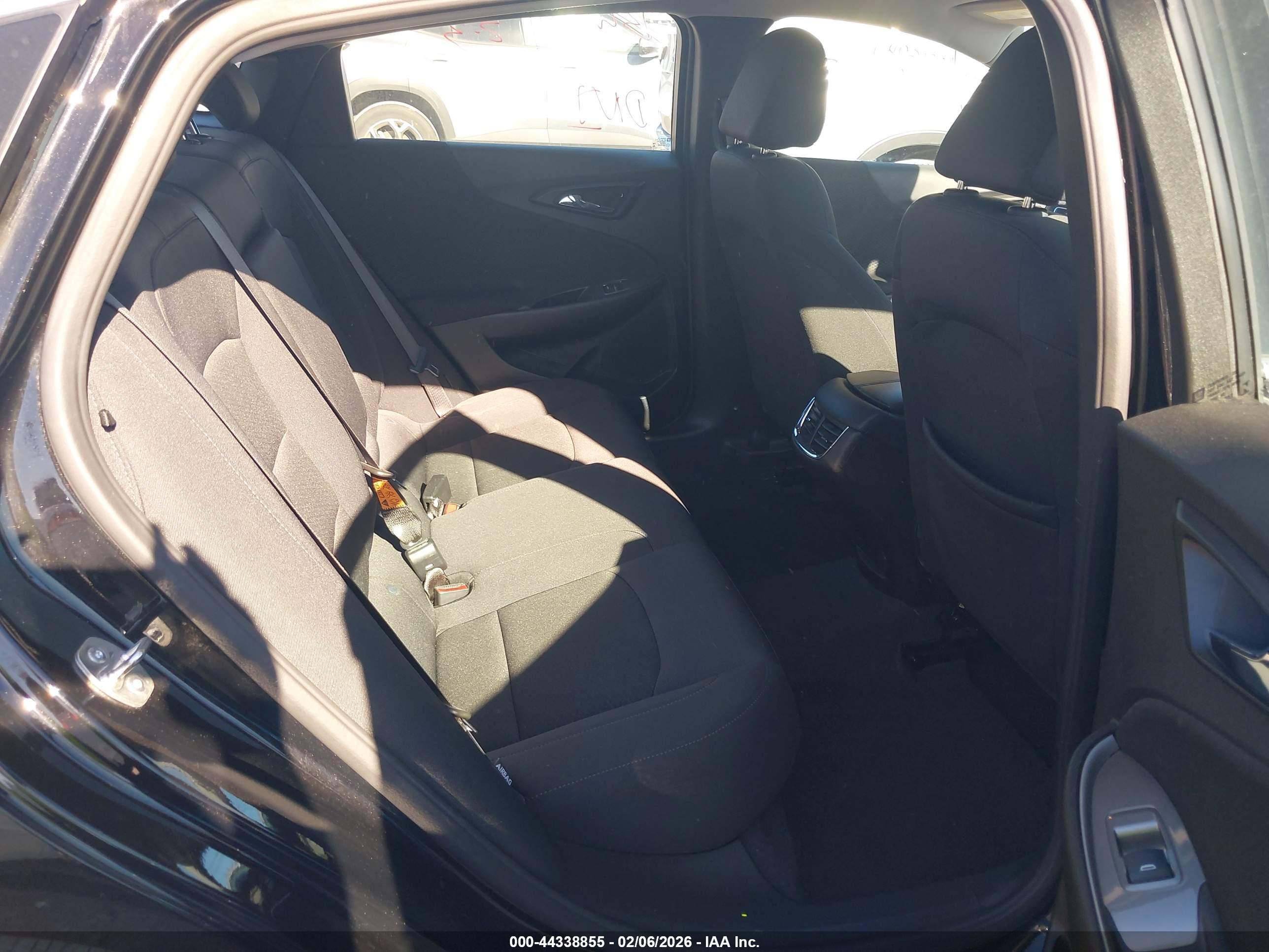 CHEVROLET MALIBU image 8