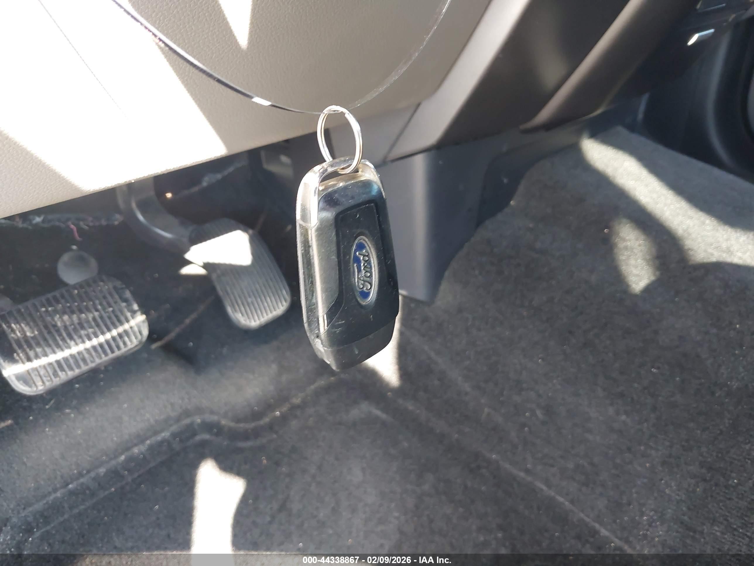 FORD F-150 image 11