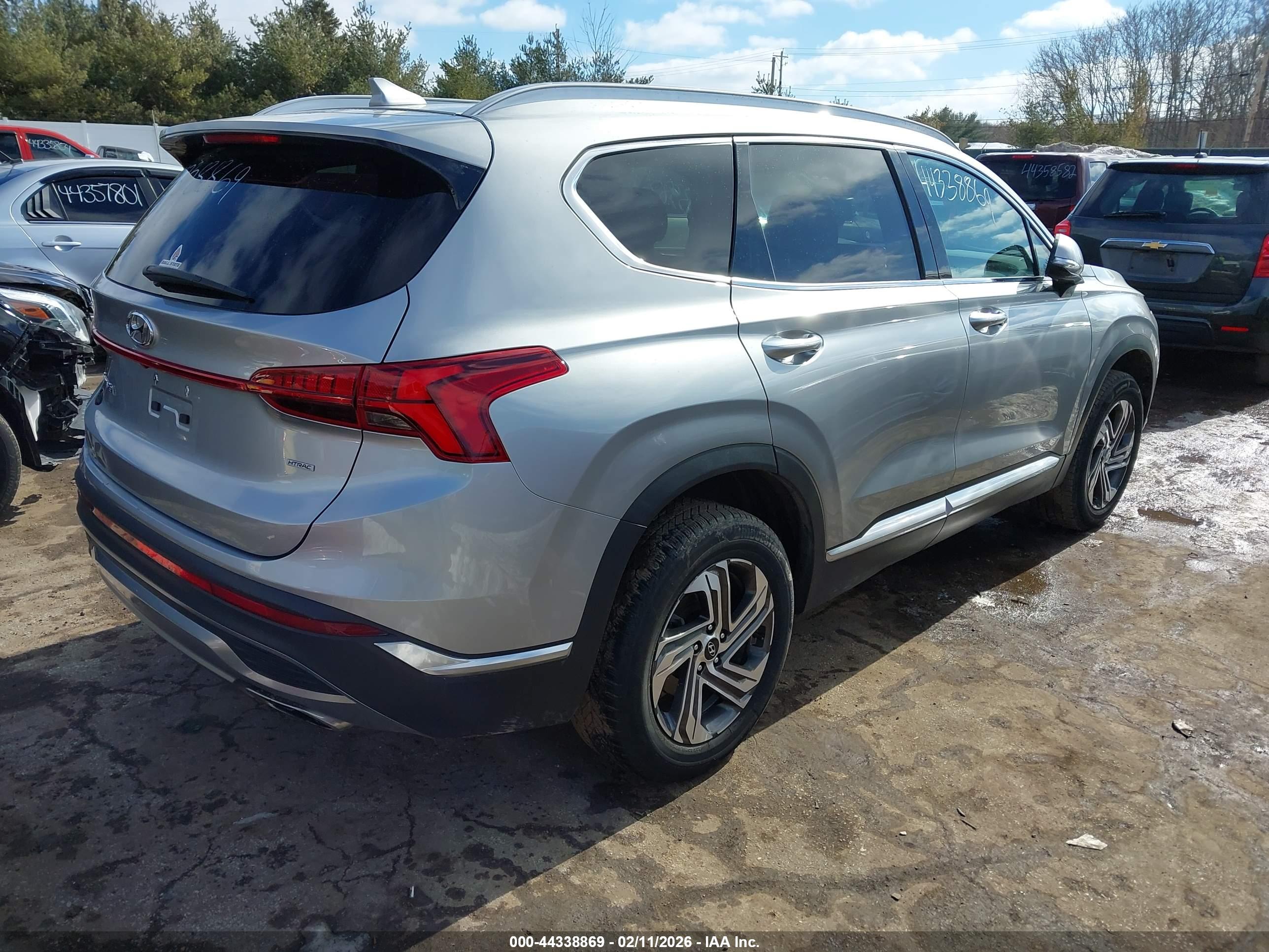 HYUNDAI SANTA image 4