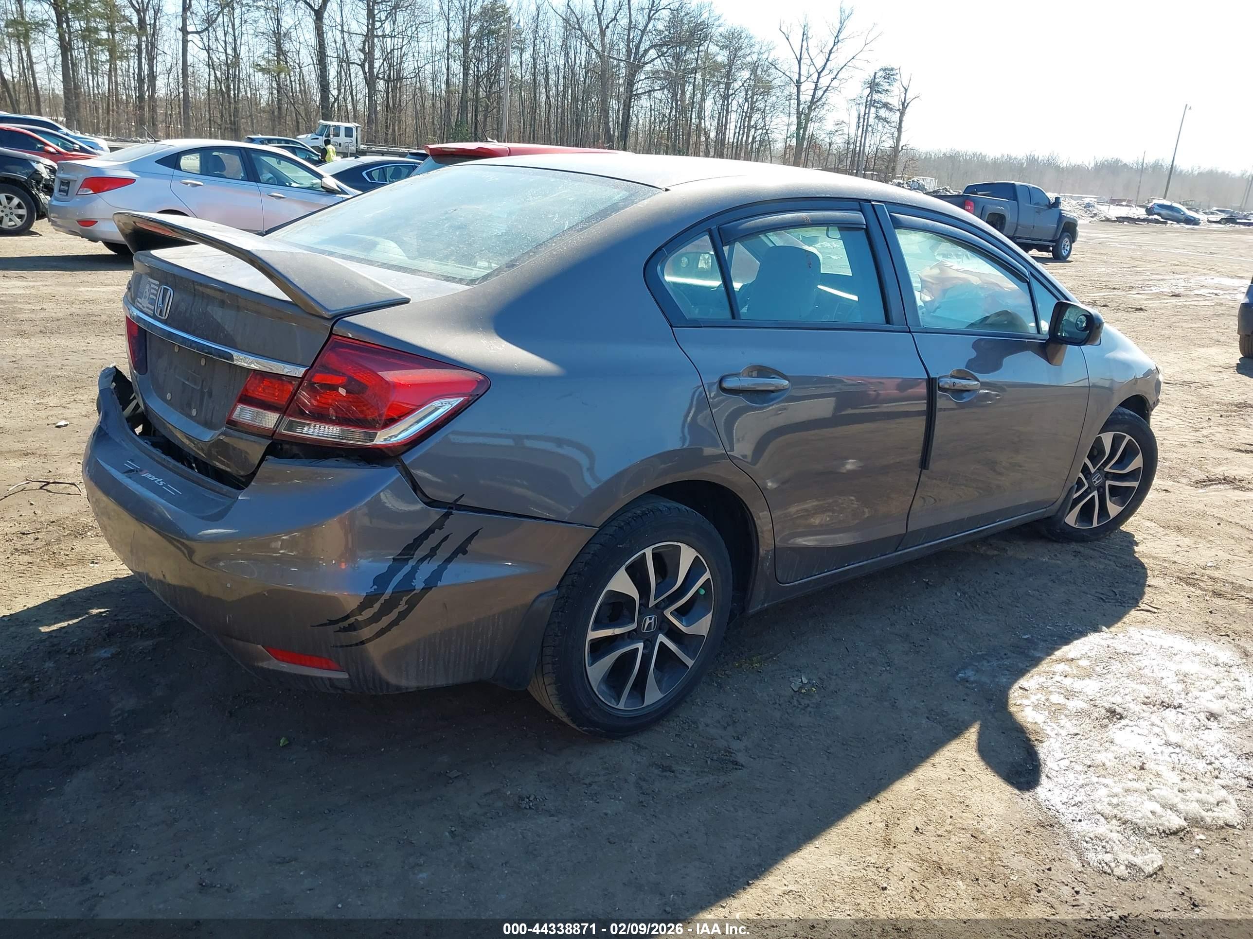 HONDA CIVIC image 4