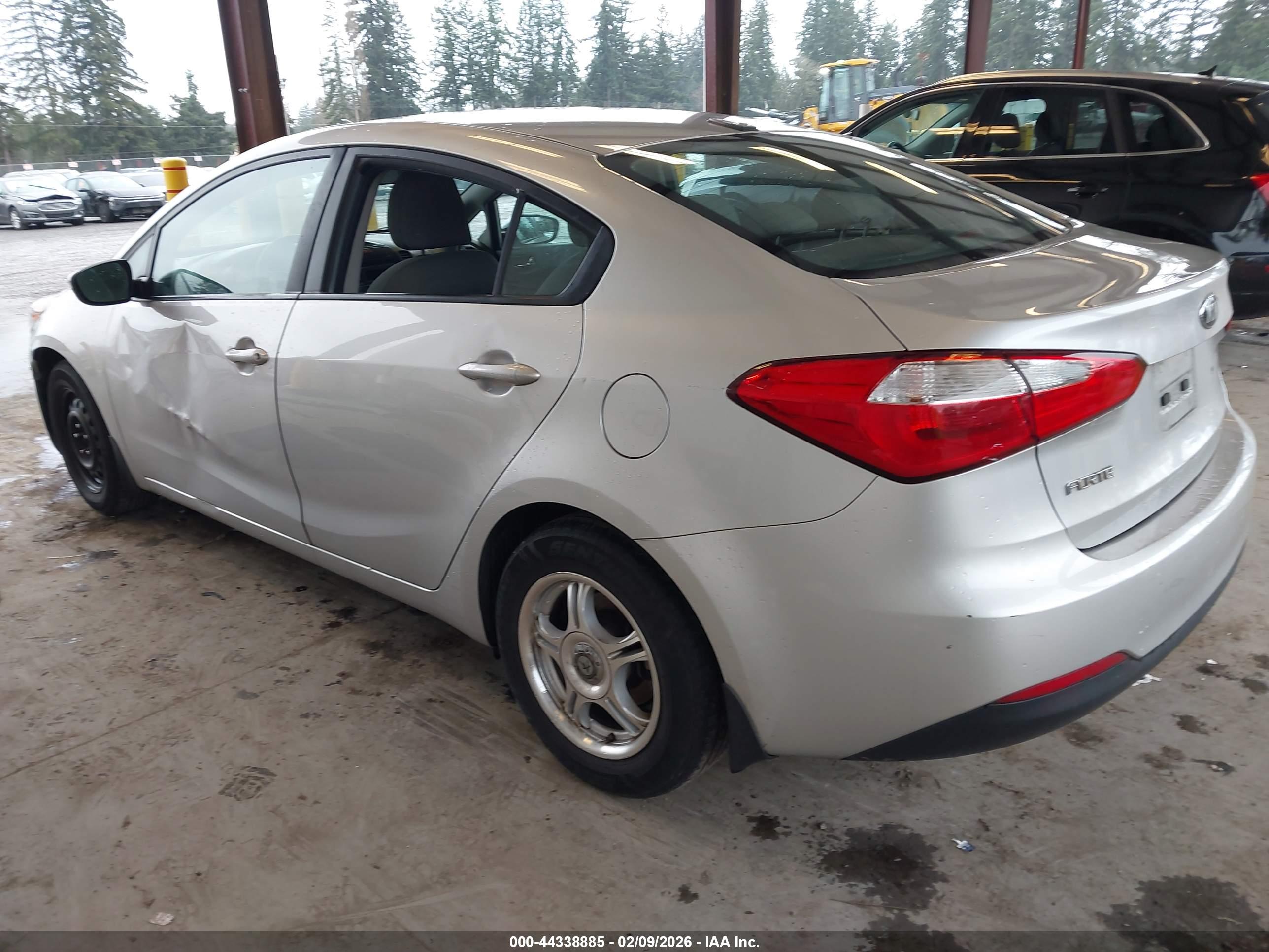 KIA FORTE image 3