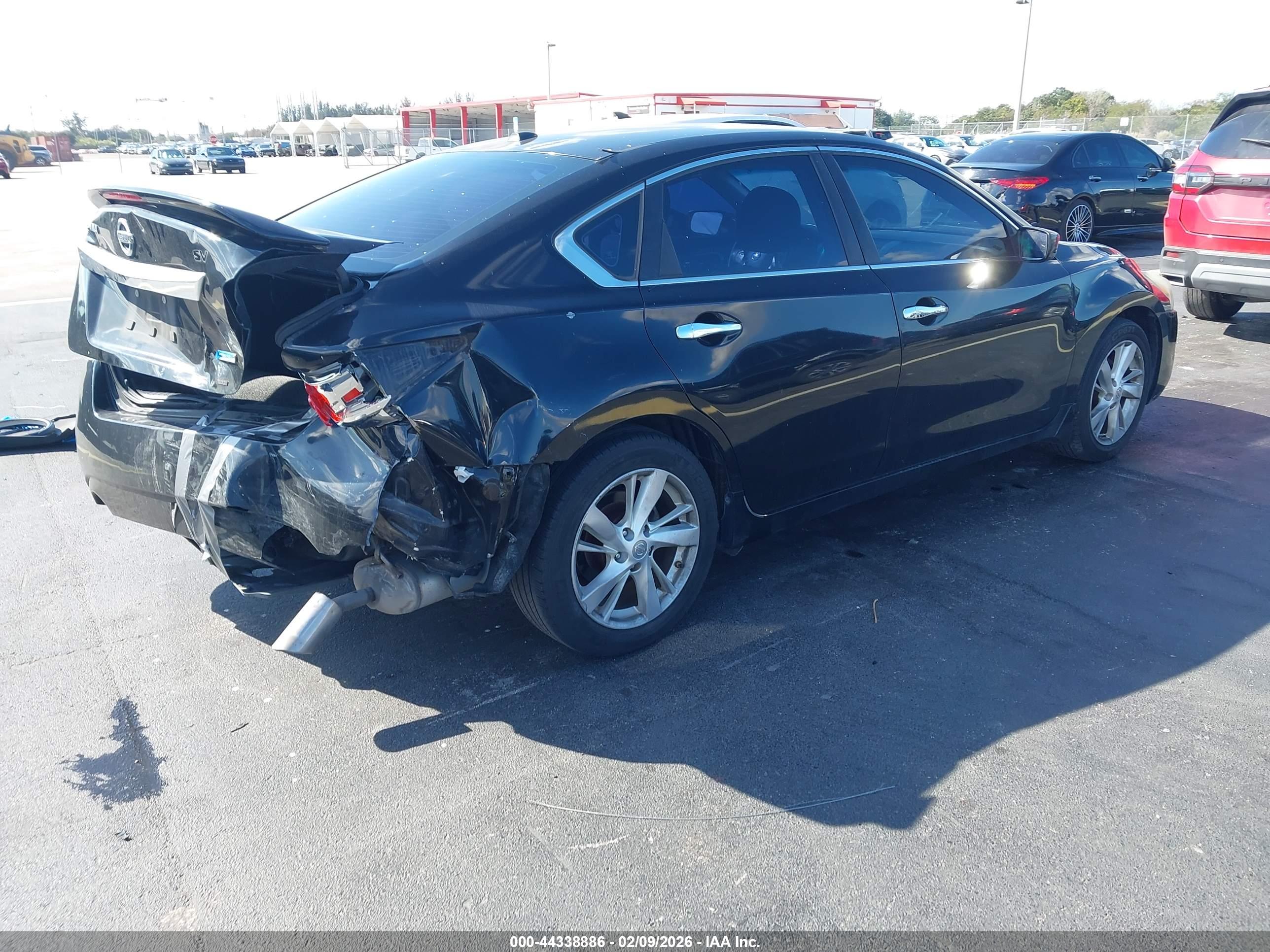 NISSAN ALTIMA image 4