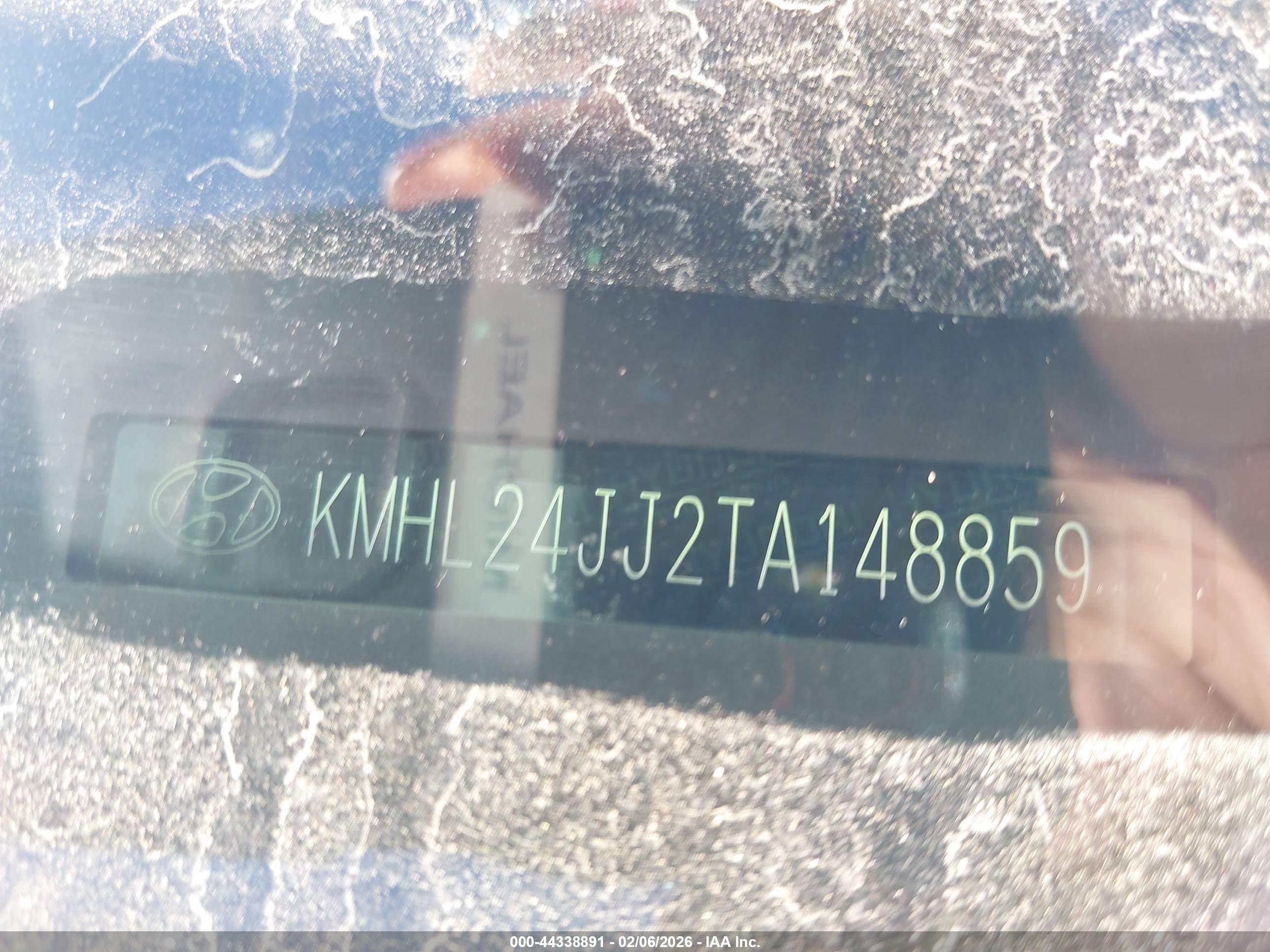 HYUNDAI SONATA image 9