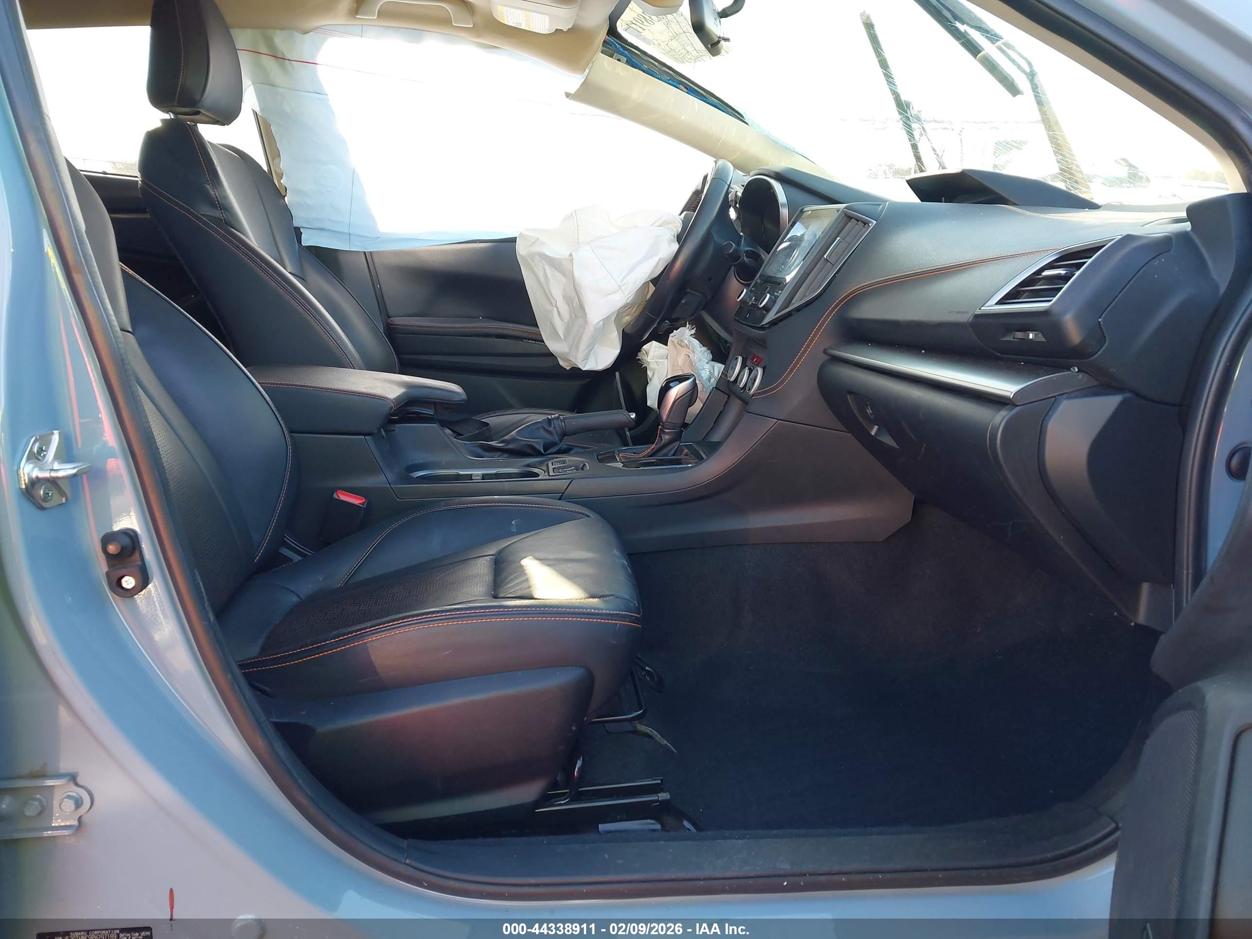 SUBARU CROSSTREK image 5