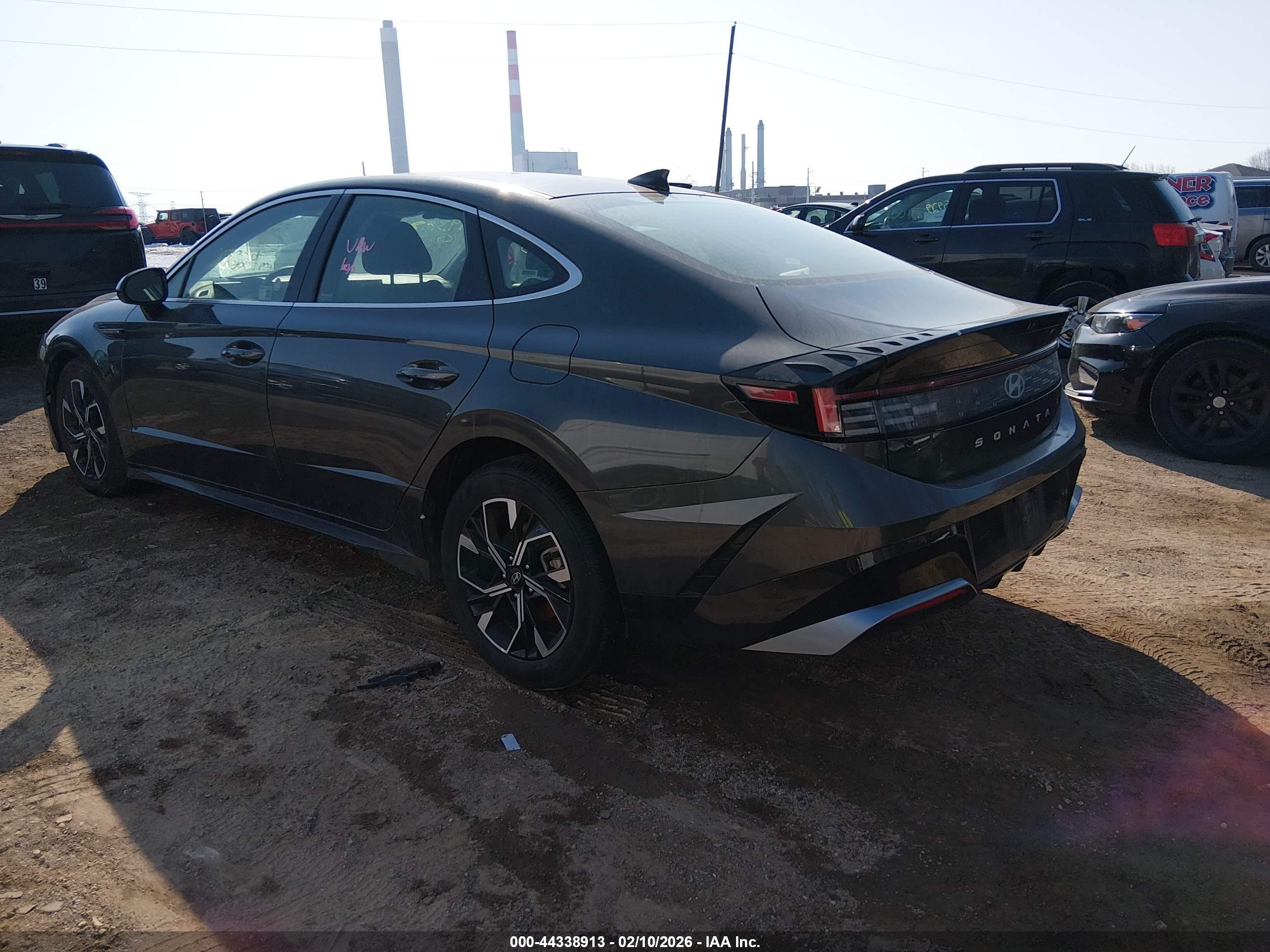 HYUNDAI SONATA image 3