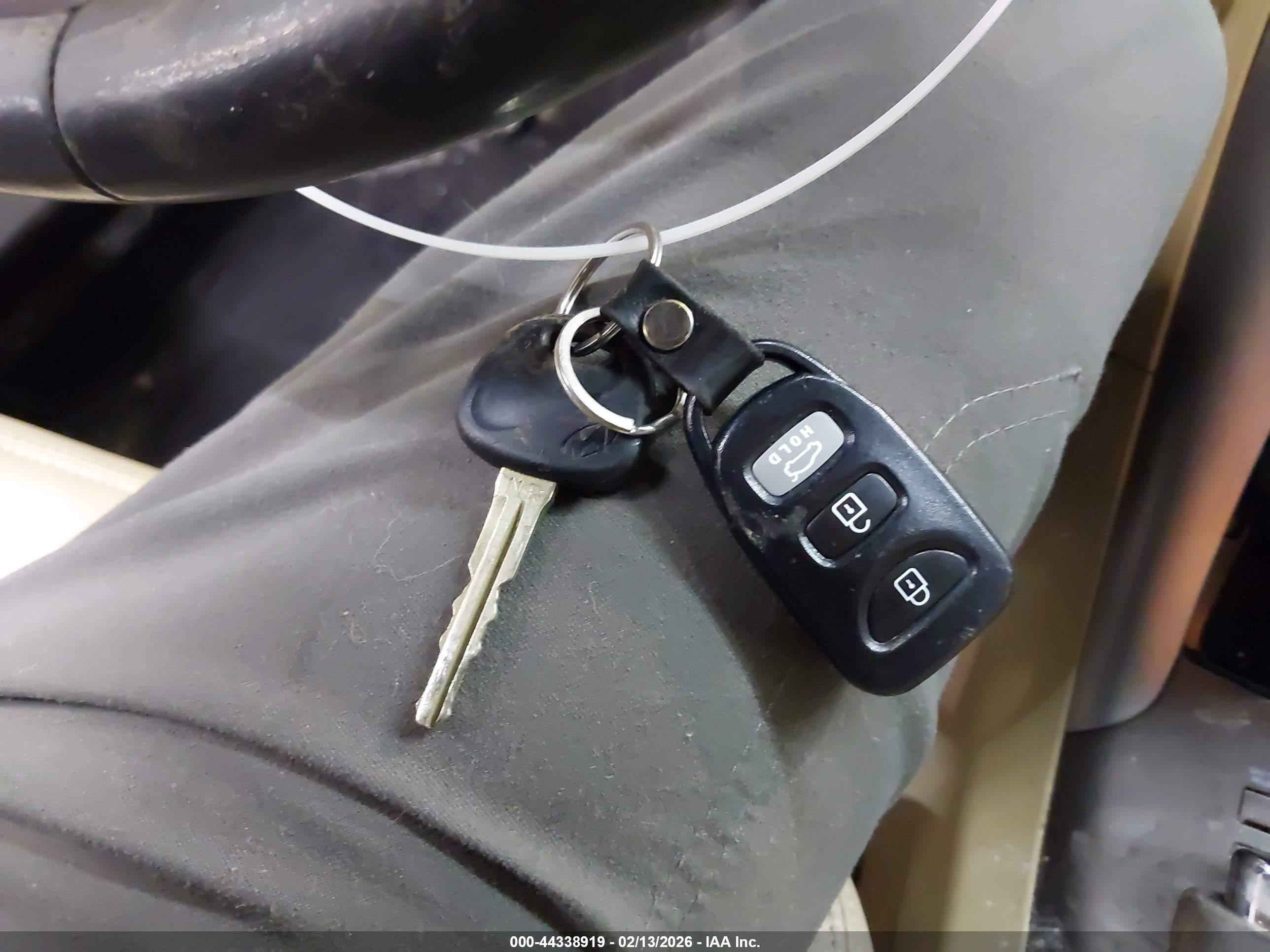 HYUNDAI SONATA image 11