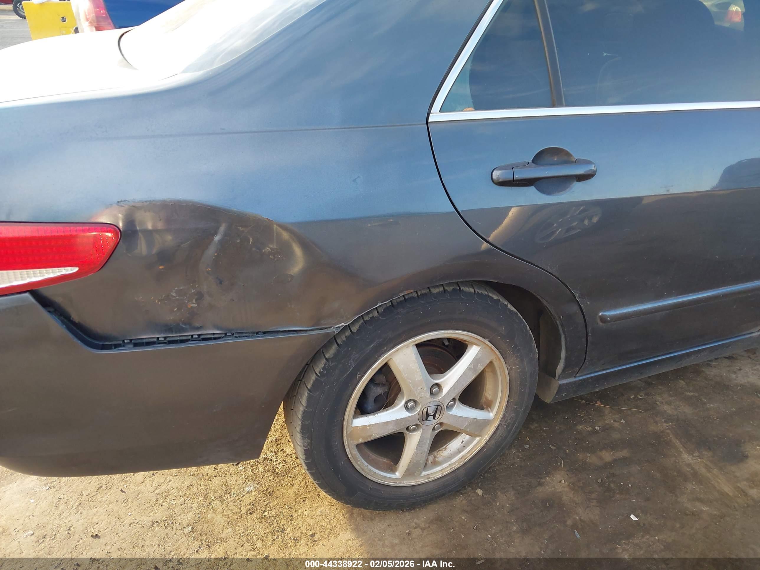 HONDA ACCORD image 6