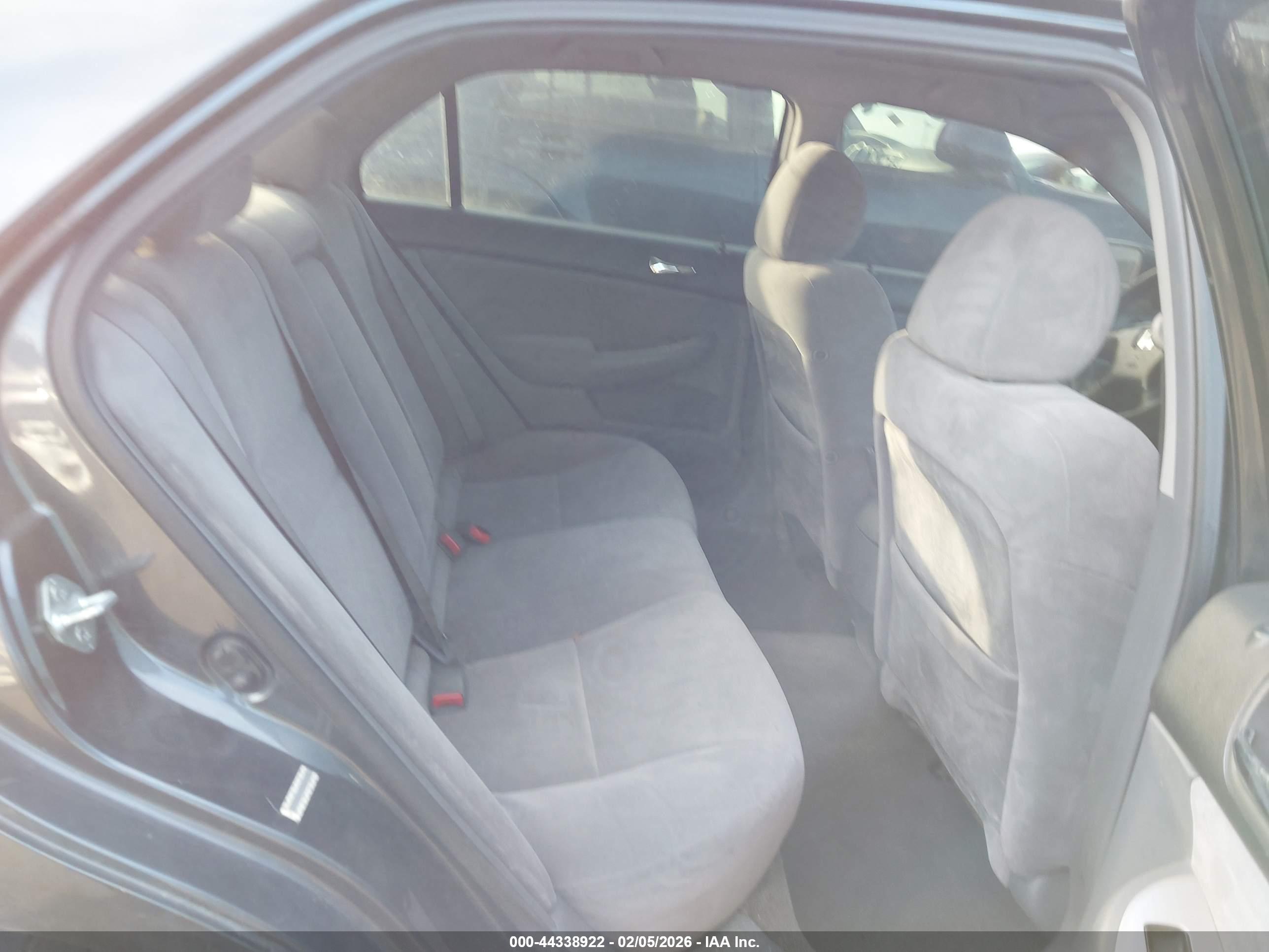 HONDA ACCORD image 8