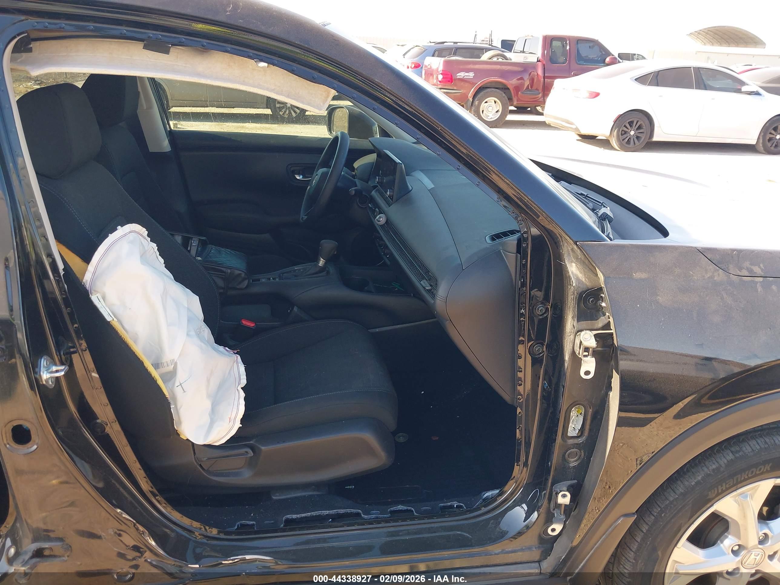 HONDA HR-V image 5