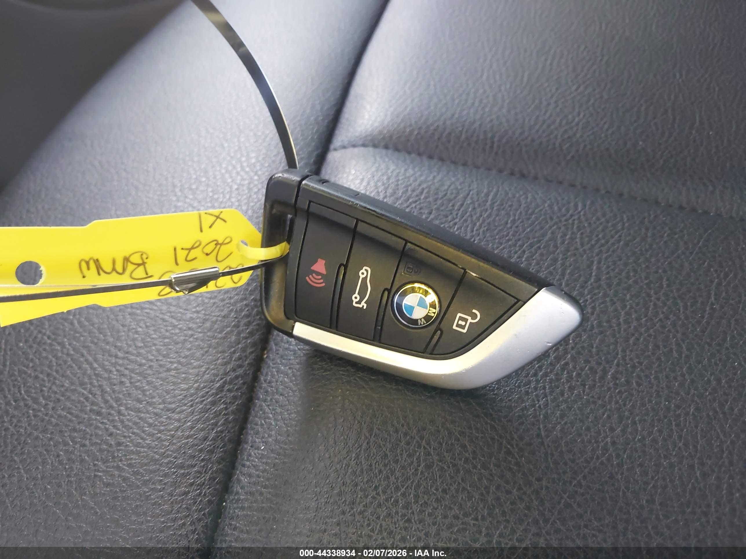 BMW X1 image 11
