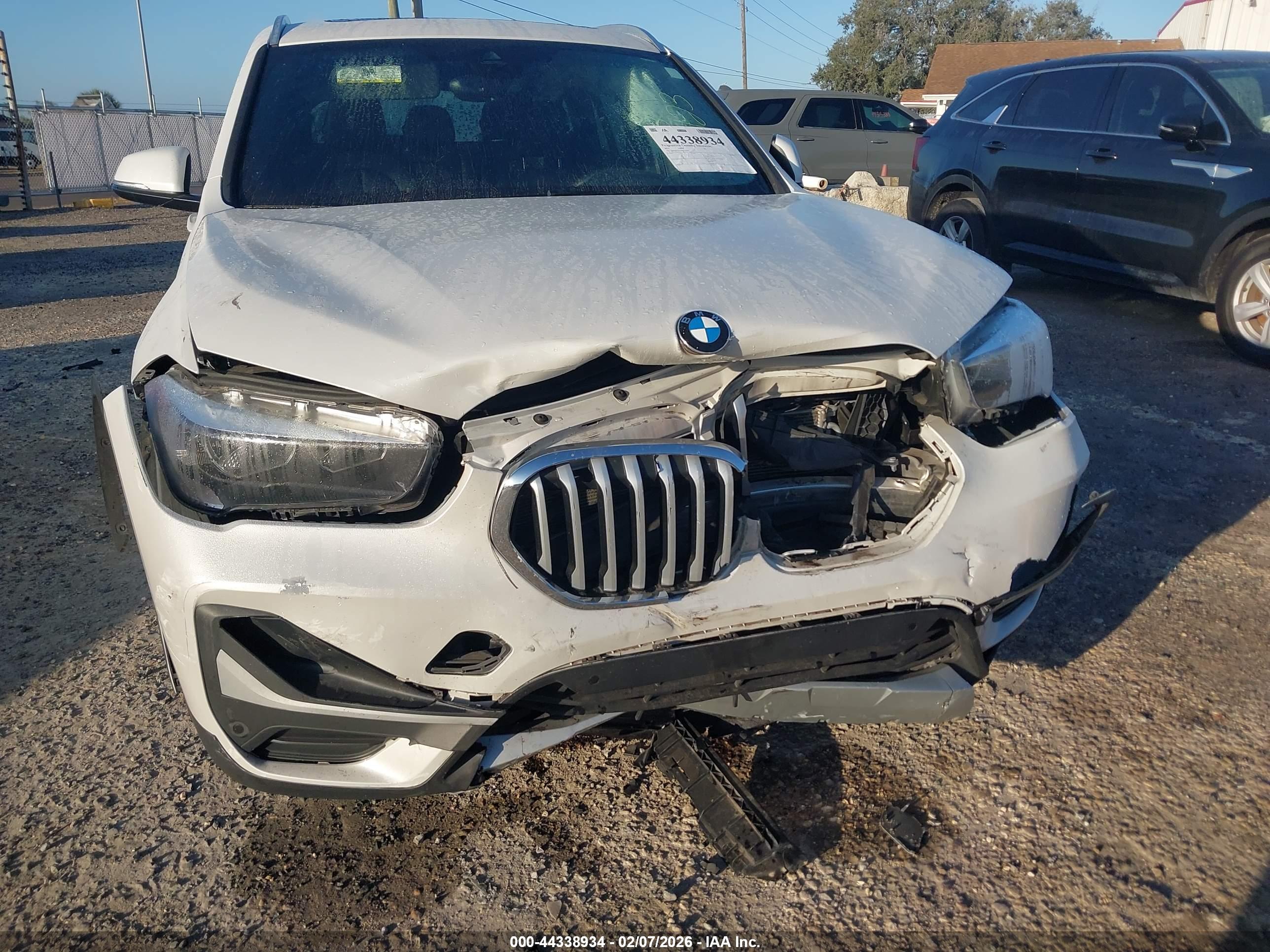 BMW X1 image 6