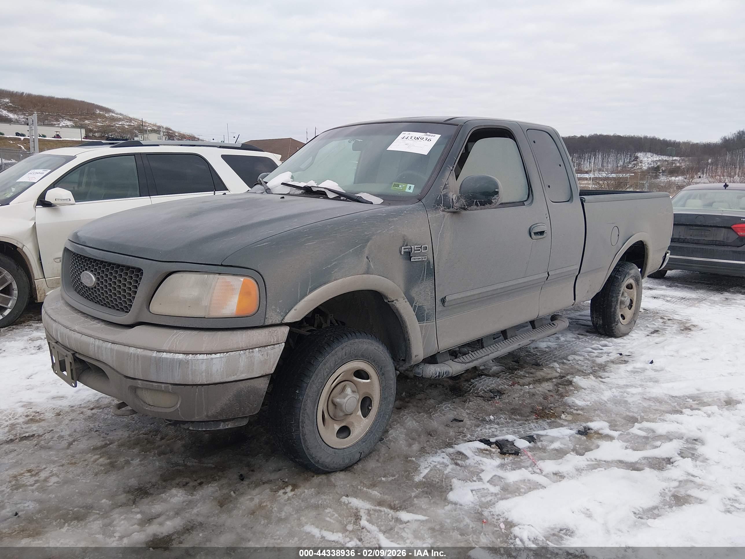 FORD F-150 image 2