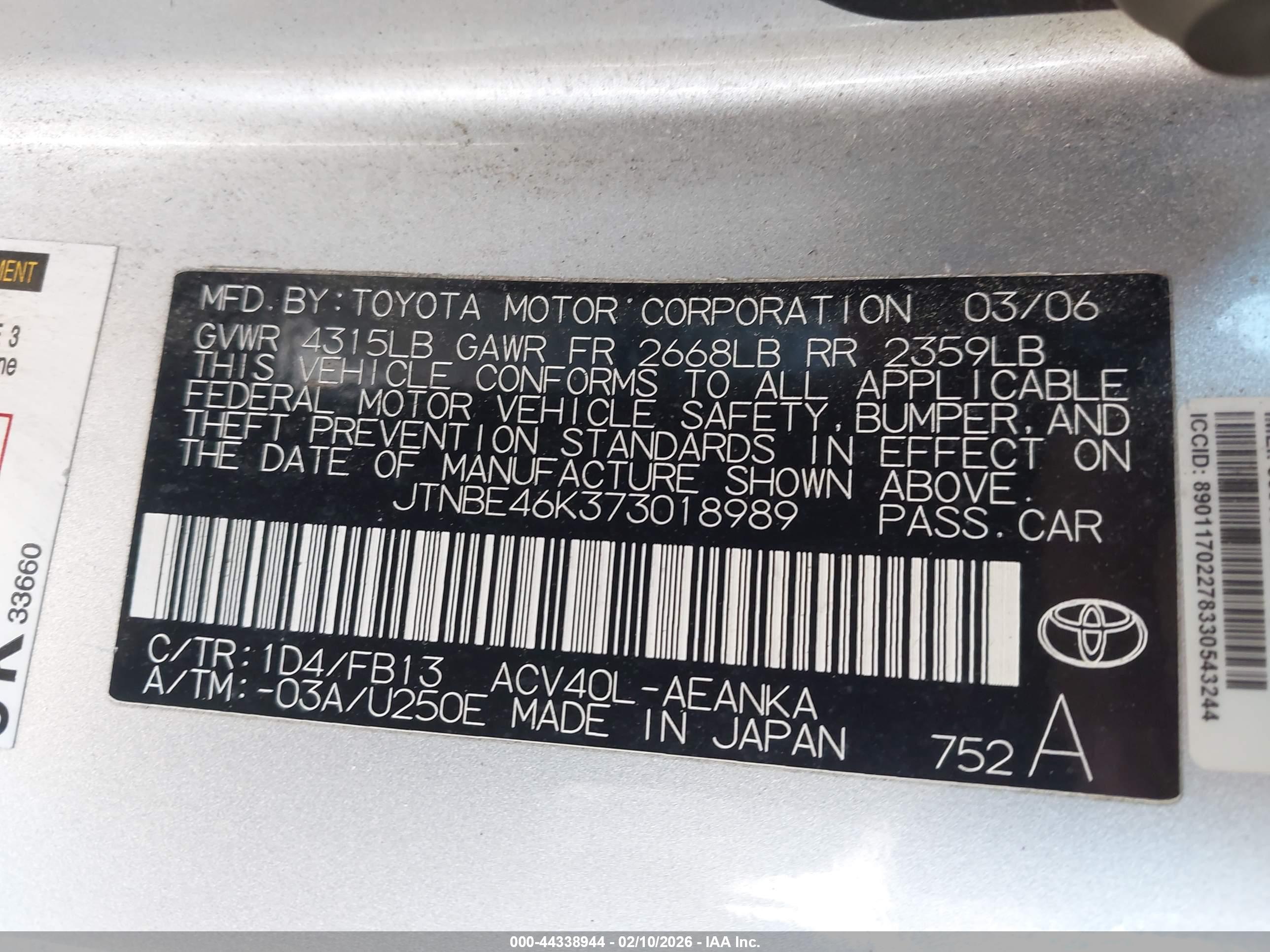TOYOTA CAMRY image 9