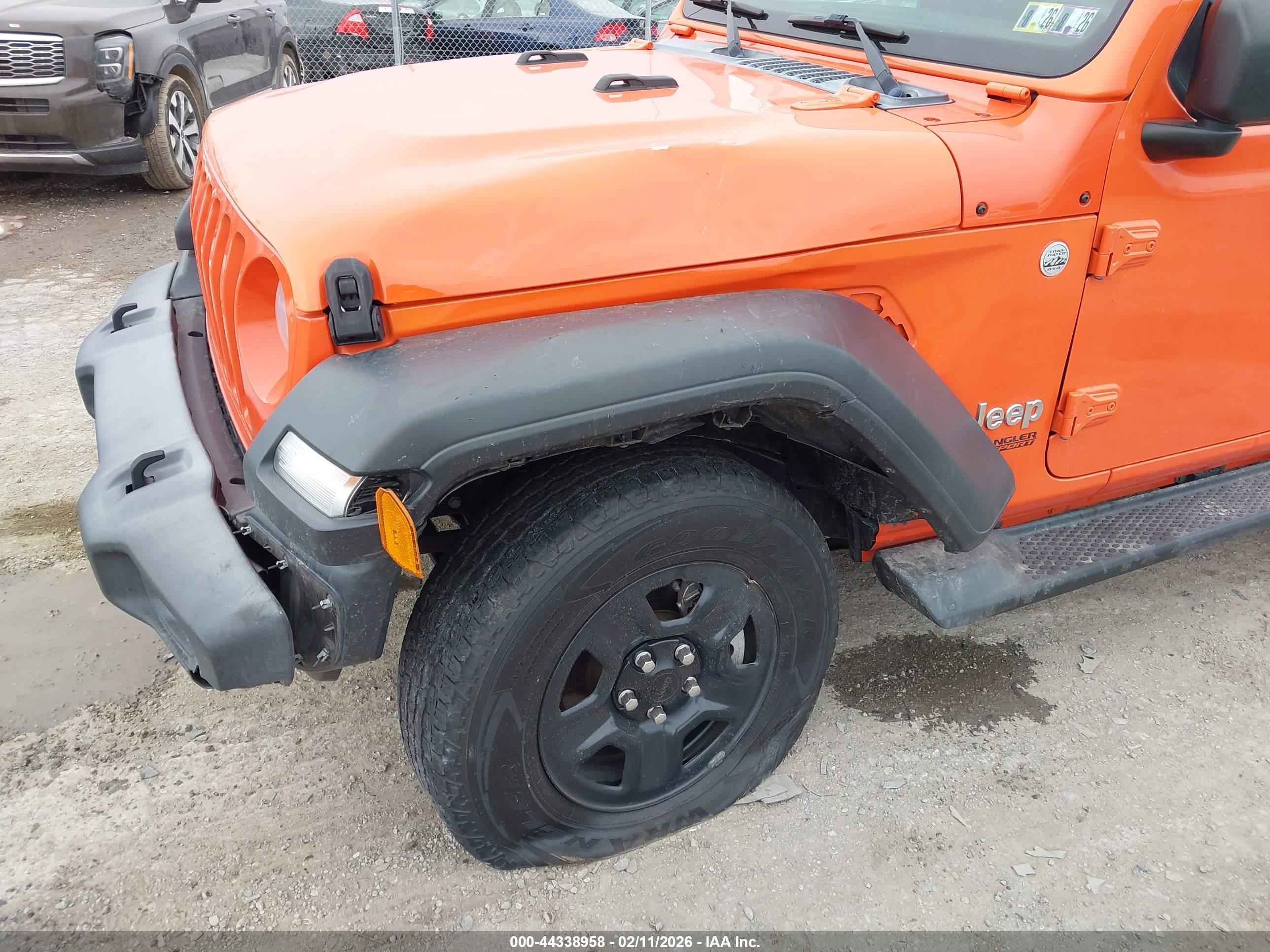 JEEP WRANGLER image 6