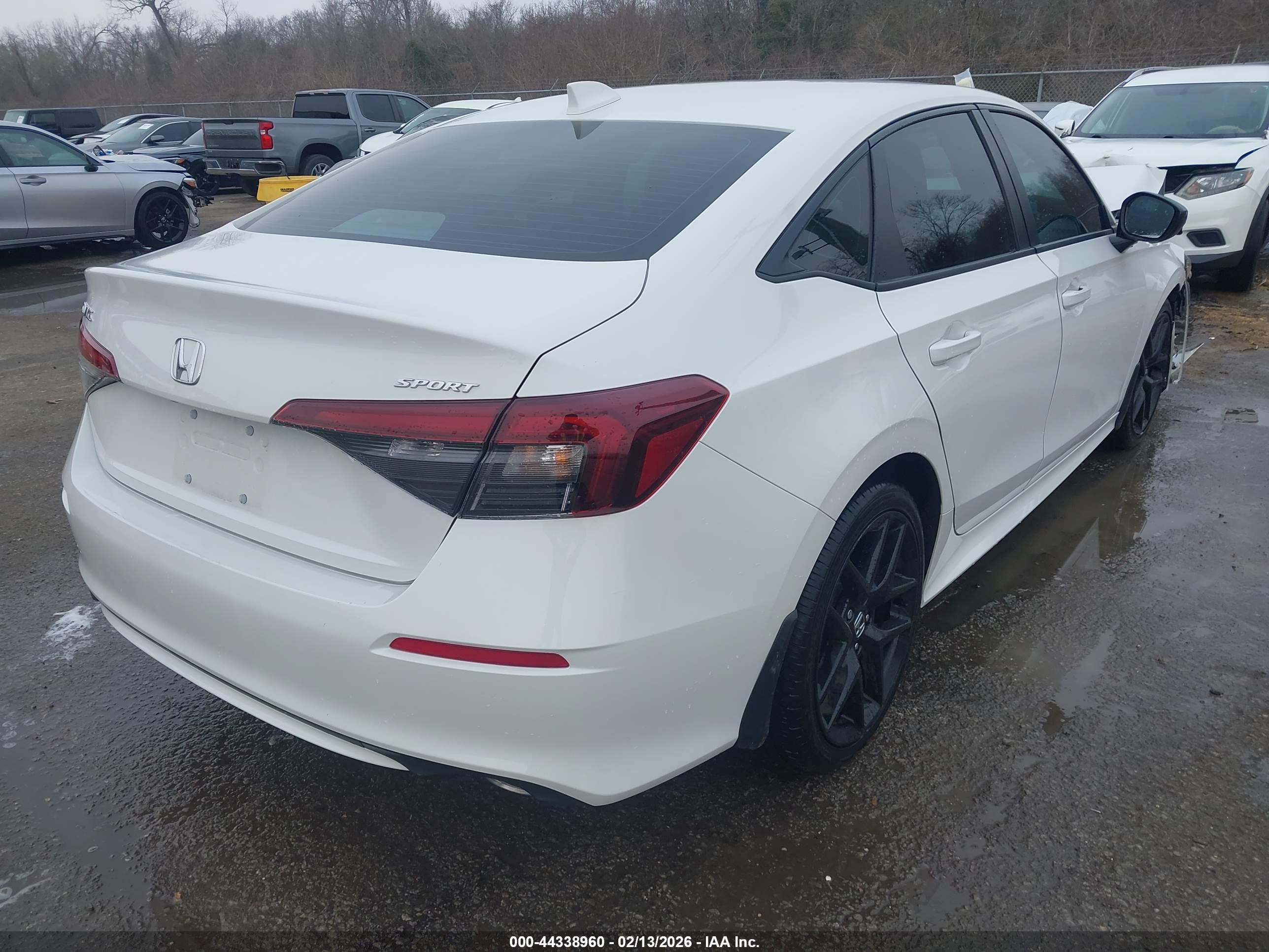 HONDA CIVIC image 4