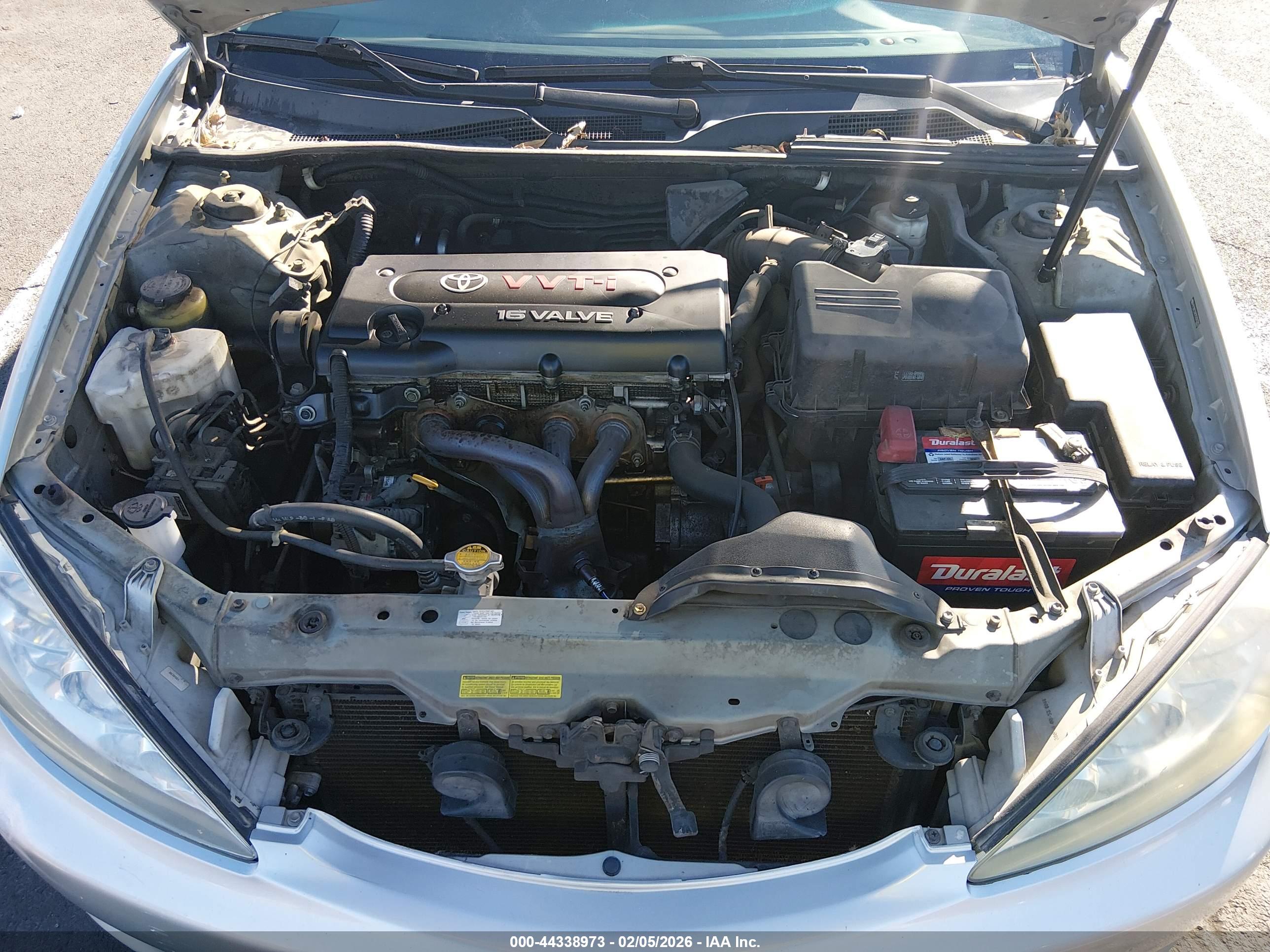 TOYOTA CAMRY image 10