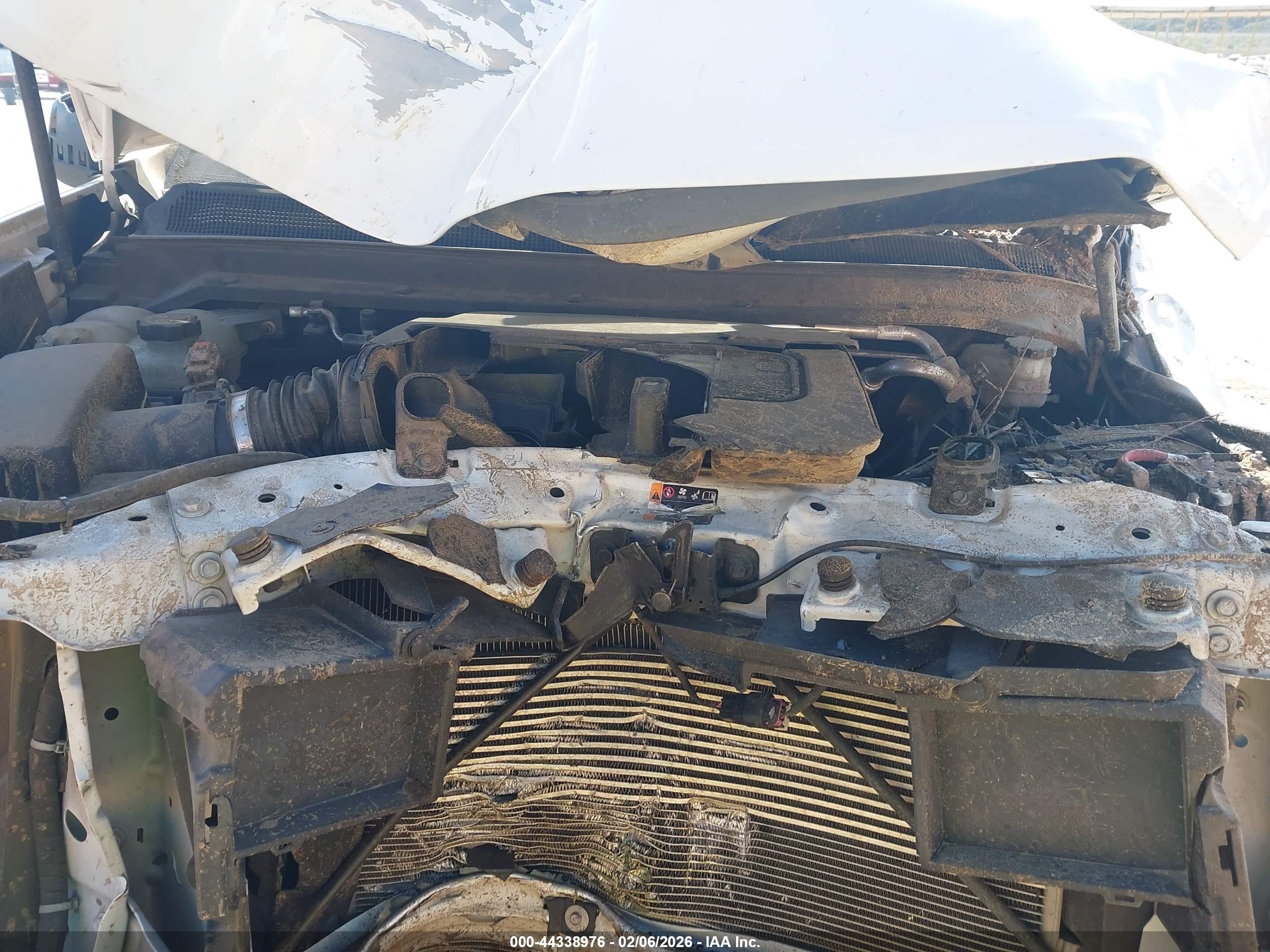 CHEVROLET COLORADO image 10