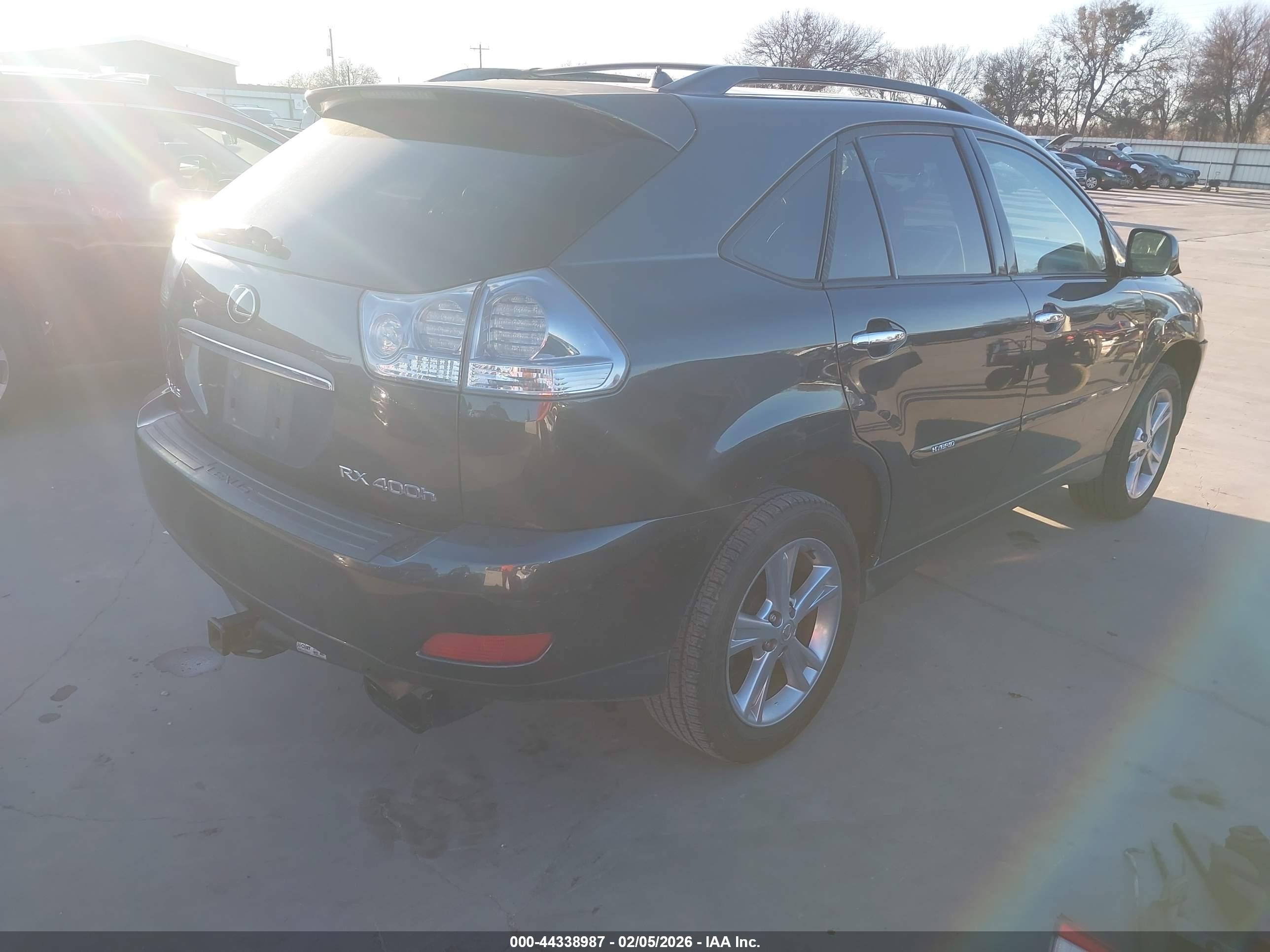 LEXUS RX image 4