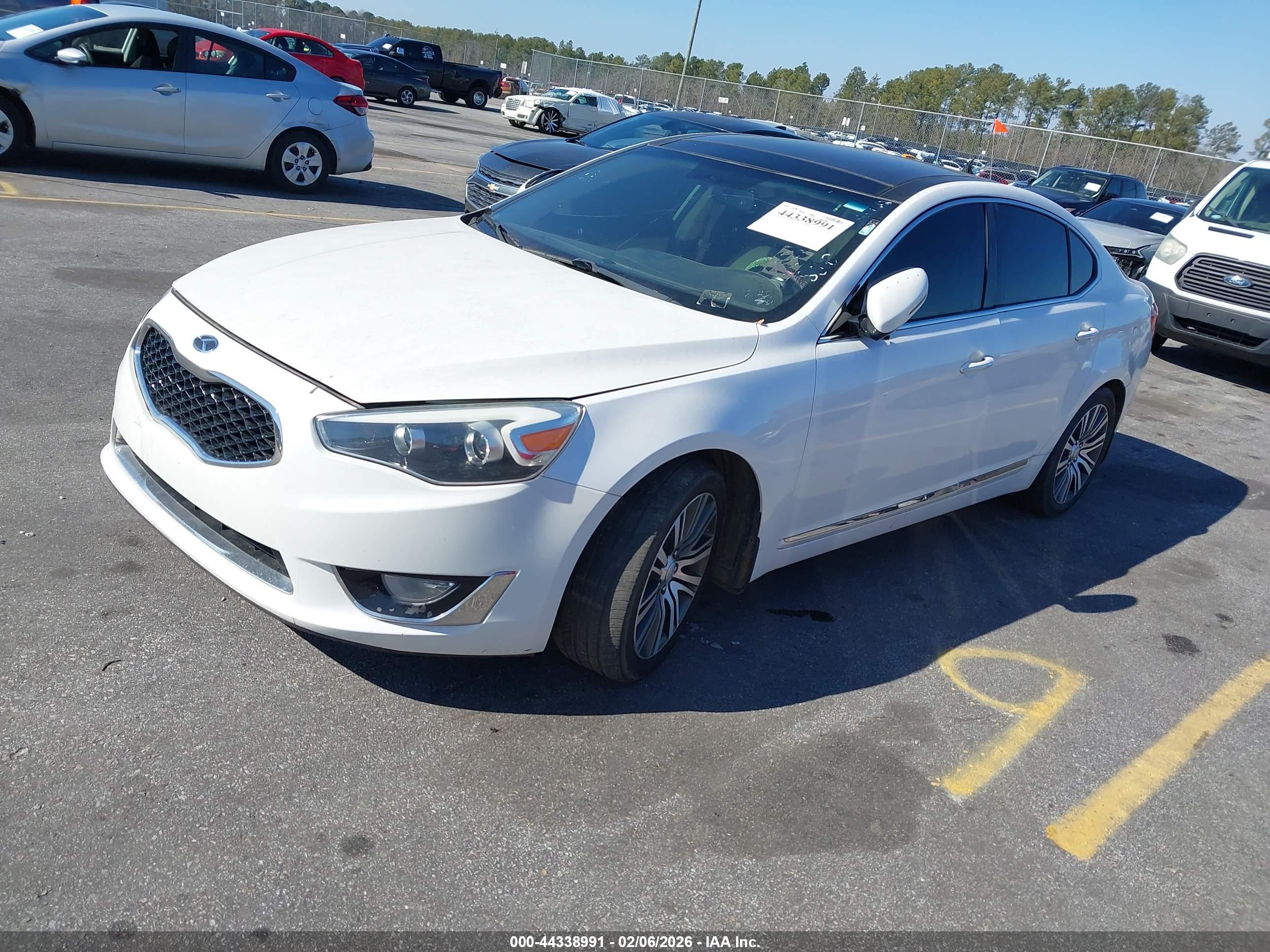 KIA CADENZA image 2