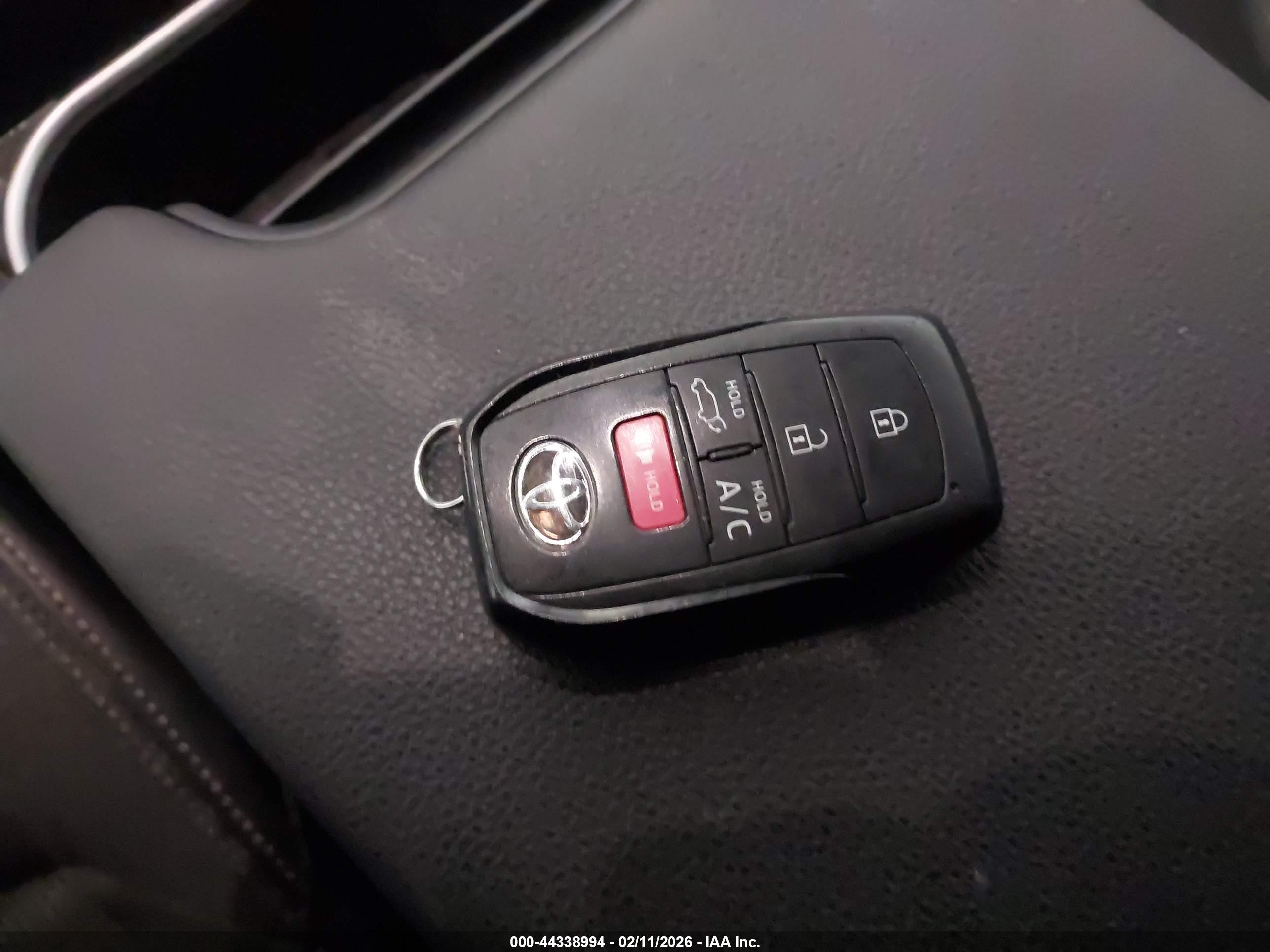 TOYOTA BZ4X image 11